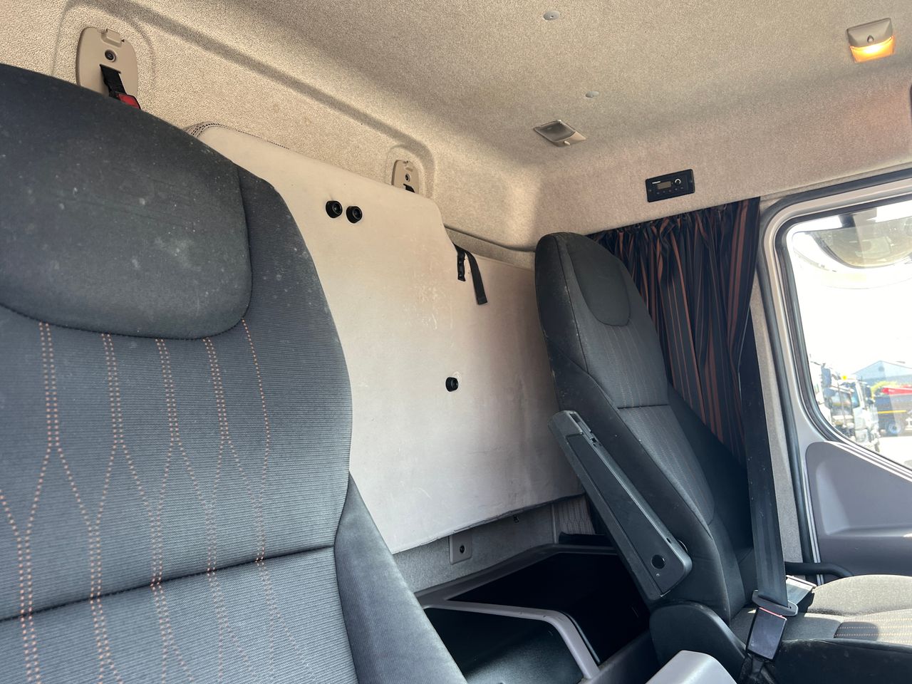 2019 DAF LF 180 Curtainsider for sale at MV Commercial