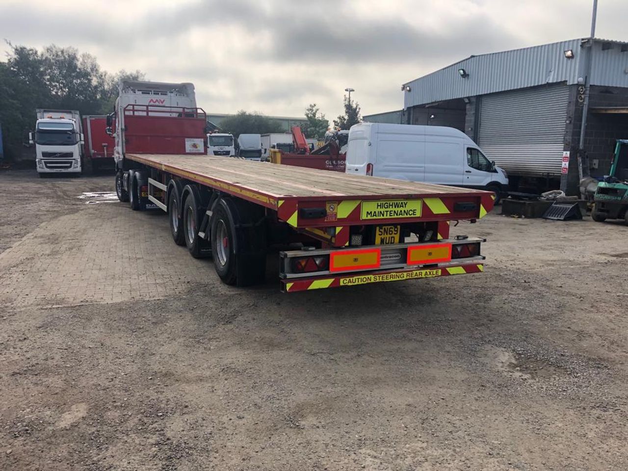2015 Montracon 3 Axle Flatbed Trailers for sale at MV Commercial