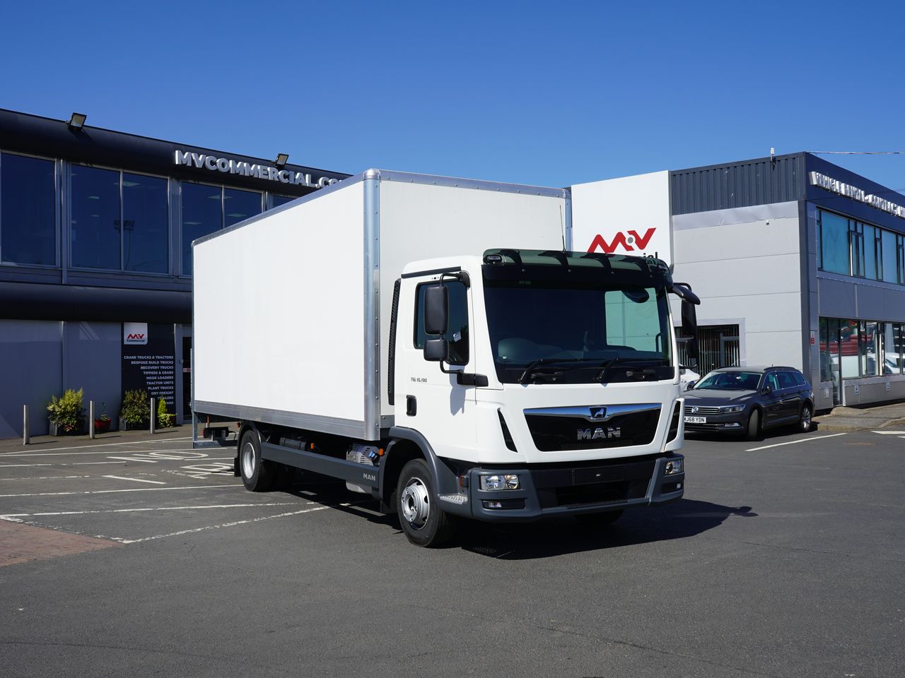 Ready to go MAN TGL 10.190, Box, 190, 7.5 Tonne, Day Cab, Automatic, Air Conditioning, Anti Lock Brakes (ABS), Bluetooth/AUX/USB Dashboard Input, Cab Sunvisor , Electric Windows, , -, - | for sale at MV Commercial, the UKs leading Truck, Trailers and Van supplier. (SL69THN 39564)