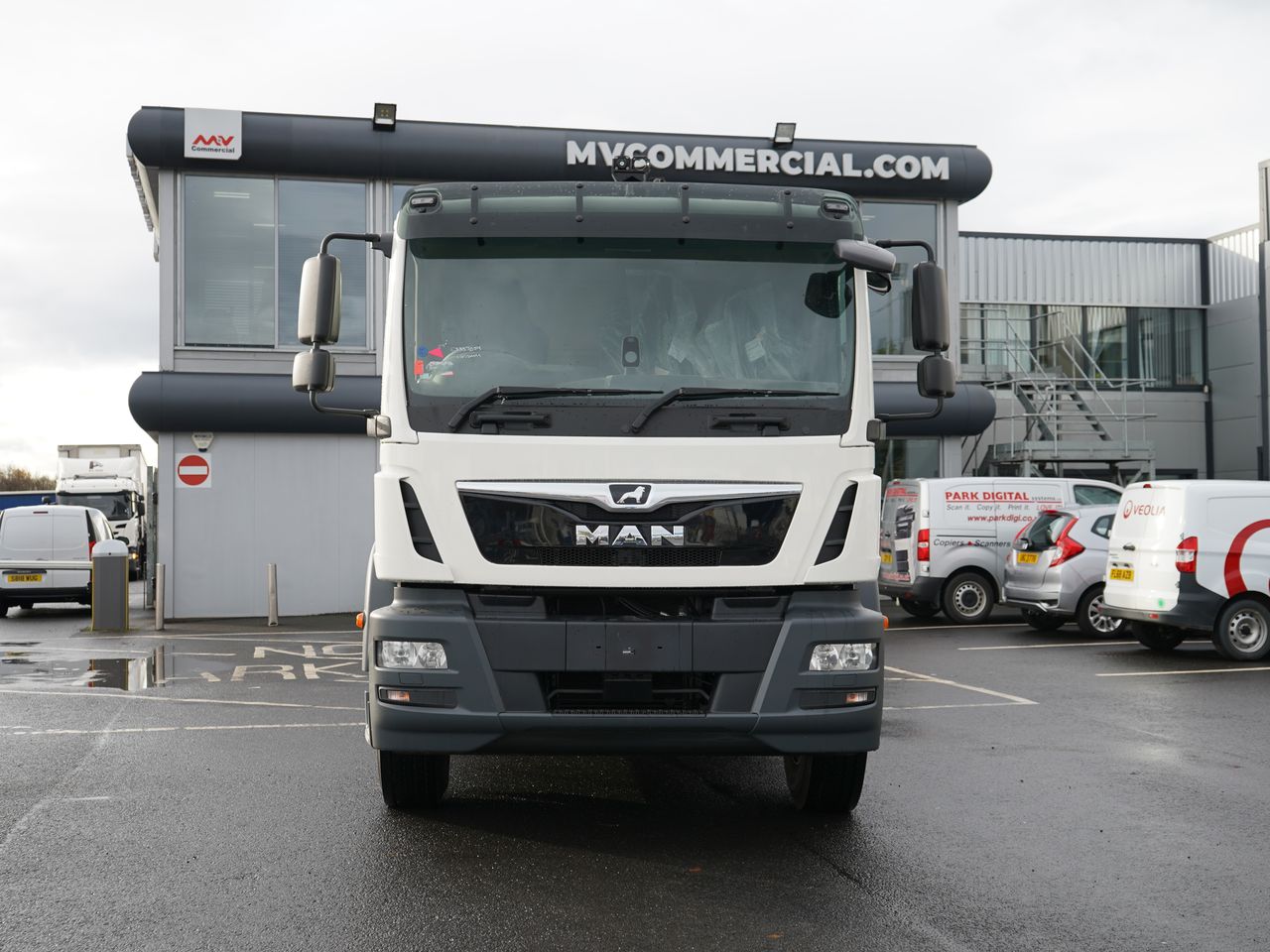 2020 MAN TGM 18.290 Brick Grabs for sale at MV Commercial