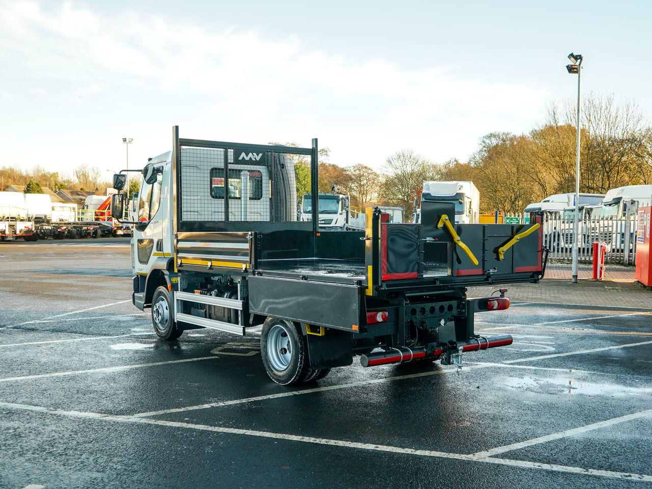 2020 DAF LF 180 Tipper for sale at MV Commercial