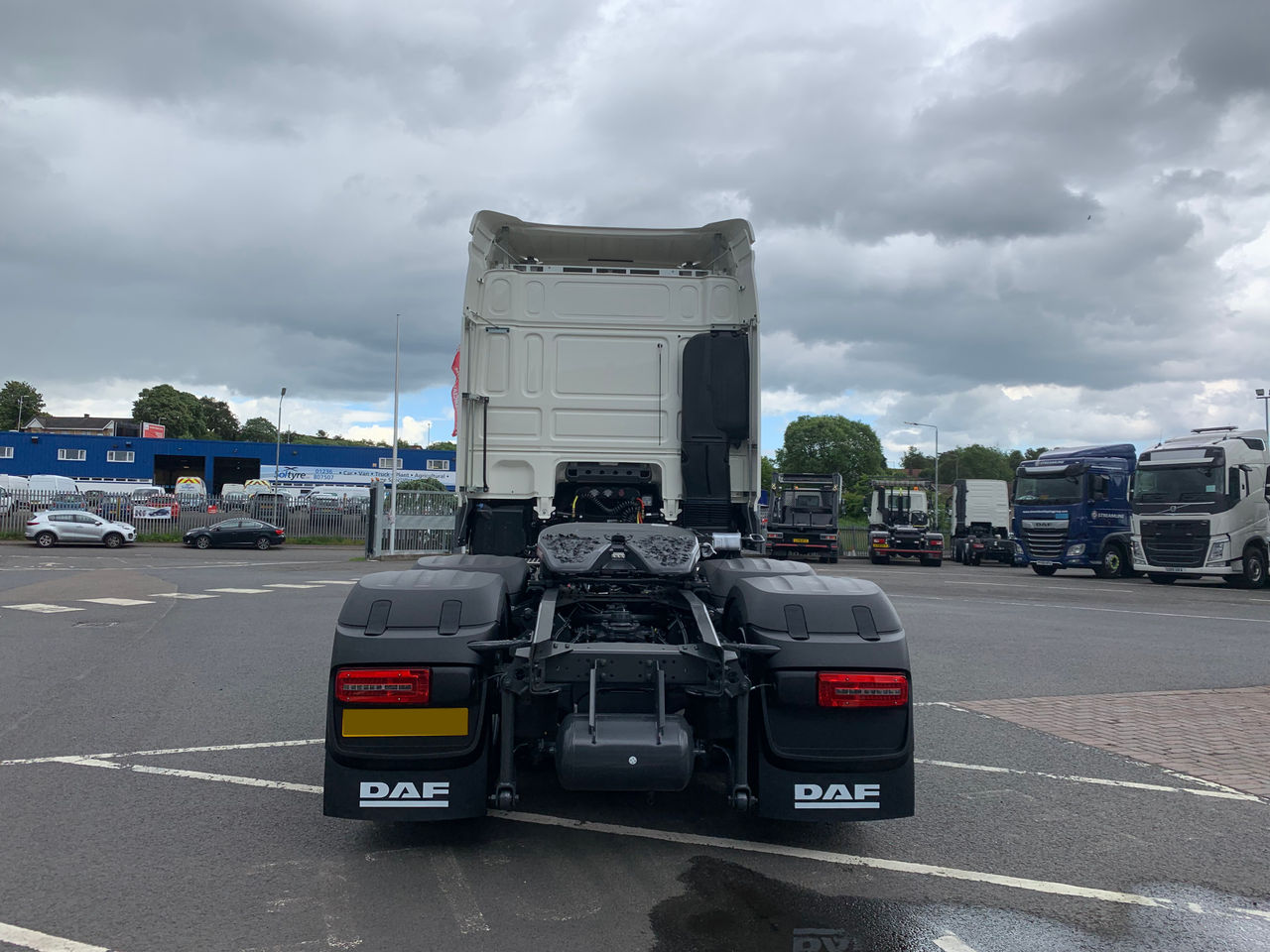 2020 DAF XF 530 Tractor Unit for sale at MV Commercial