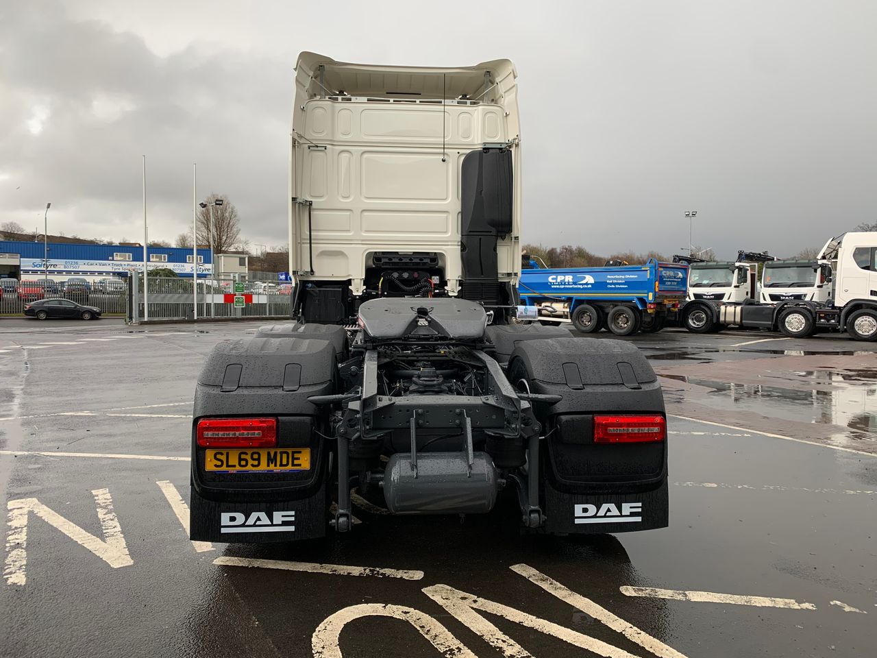 Ready to go DAF XF 530, Tractor Unit, 530, 44 Tonne, Space Cab, Automatic, 9 Tonne Front Axle, Adaptive Cruise Control, Bumper Mounted Fog Lights, Cab Sunvisor , DAF Sound System, , -, - | for sale at MV Commercial, the UKs leading Truck, Trailers and Van supplier. (SN21ZVE 46347)