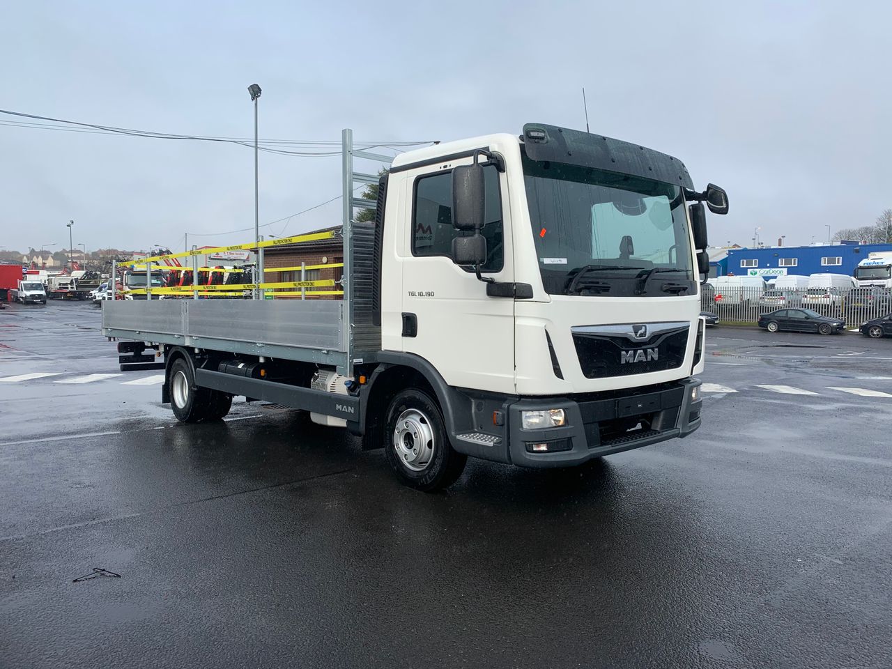 Ready to go MAN TGL 10.190, Dropside, 190, 7.5 Tonne, Day Cab, Automatic, 4 Dropsides, Adjustable Rear Underrun Bar, Air Conditioning, Cab Sunvisor With LED Lights, Electric Windows, , -, - | for sale at MV Commercial, the UKs leading Truck, Trailers and Van supplier. (SK21BFA 46484)