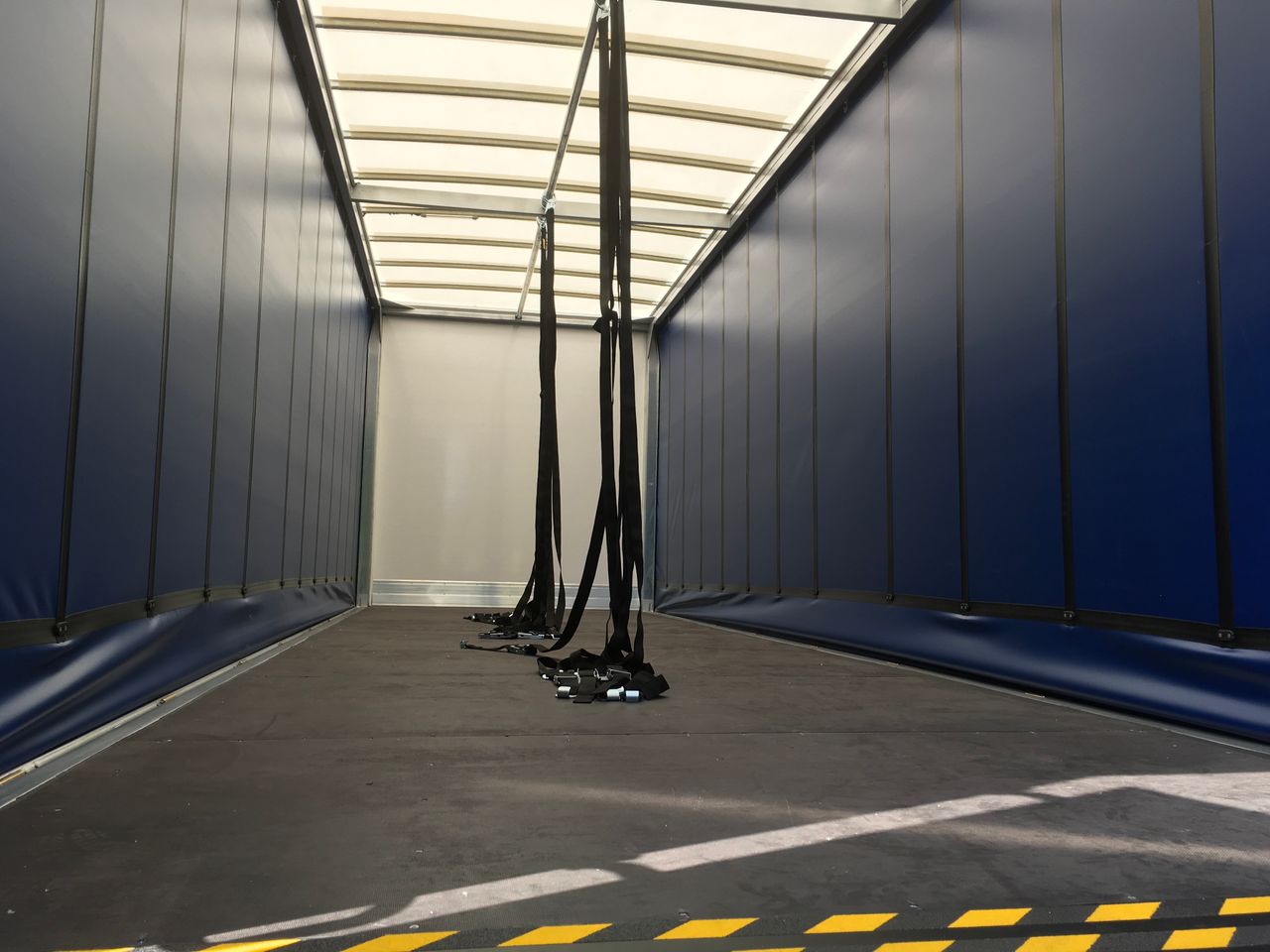 2020 MAN TGM 18.290 Curtainsider for sale at MV Commercial