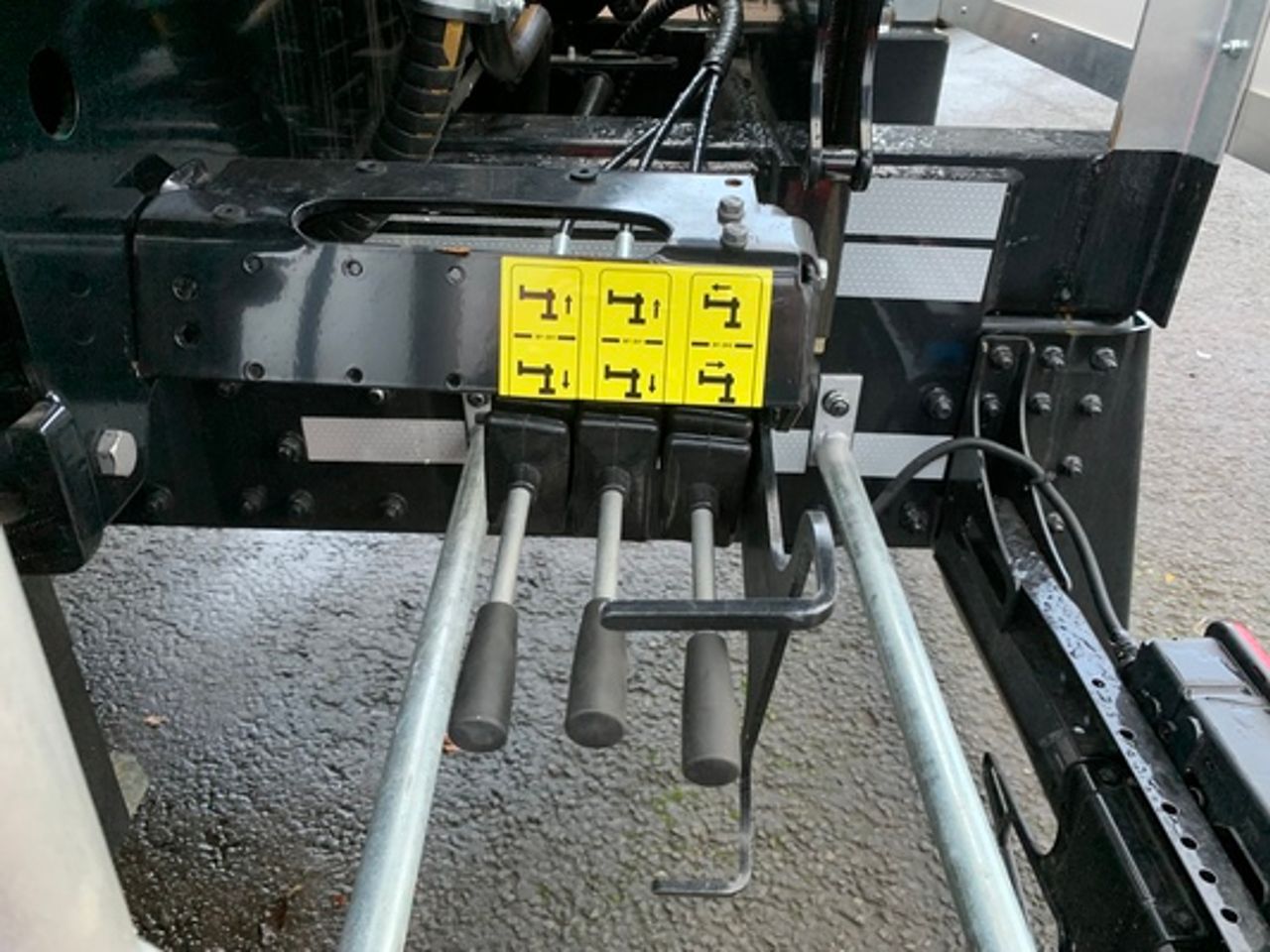 Ready to go MAN TGM 18.290, Dropside, -, 18 Tonne, Day Cab, Automatic, Air Seat, Anti Lock Brakes (ABS), ASR (Anti-Slip Control), Cab Sunvisor , Cruise Control, , HIAB, X-HIDUO 118 B-1	 | for sale at MV Commercial, the UKs leading Truck, Trailers and Van supplier. (SN20YFL 48948)