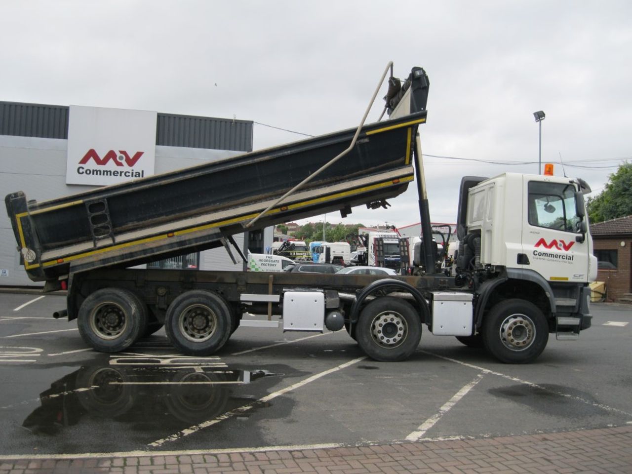 2017 DAF CF 400 Tipper for sale at MV Commercial