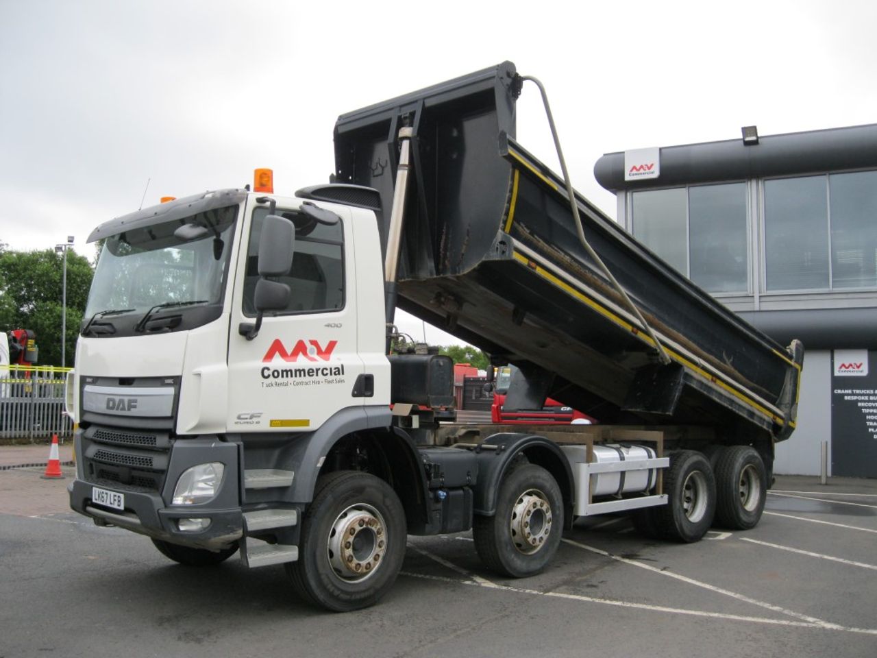 2017 DAF CF 400 Tipper for sale at MV Commercial