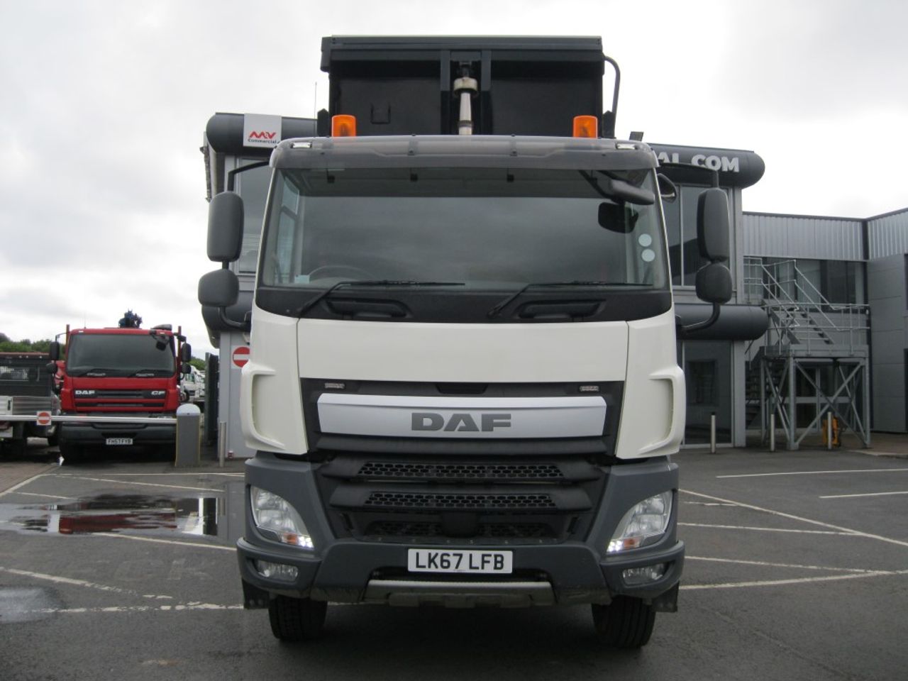2017 DAF CF 400 Tipper for sale at MV Commercial