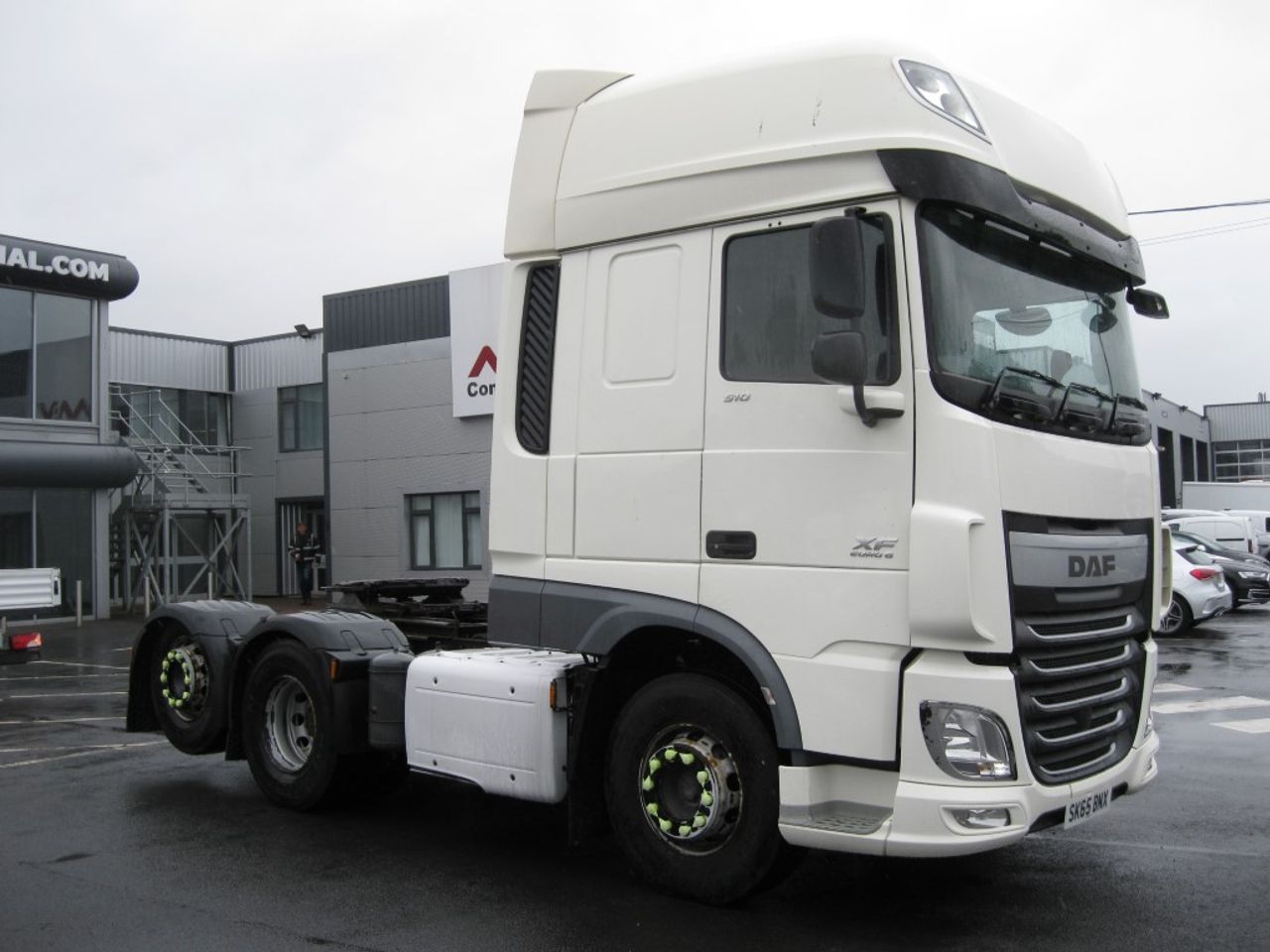 Ready to go DAF XF 510, Tractor Unit, 510, 44 Tonne, Super Space Cab, Automatic, 2 X USB Charging Points, 42l Refrigerator Drawer , 9 Tonne Front Axle, Adaptive Cruise Control, Air Conditioning, , -, - | for sale at MV Commercial, the UKs leading Truck, Trailers and Van supplier. (SK65BNX 52627)