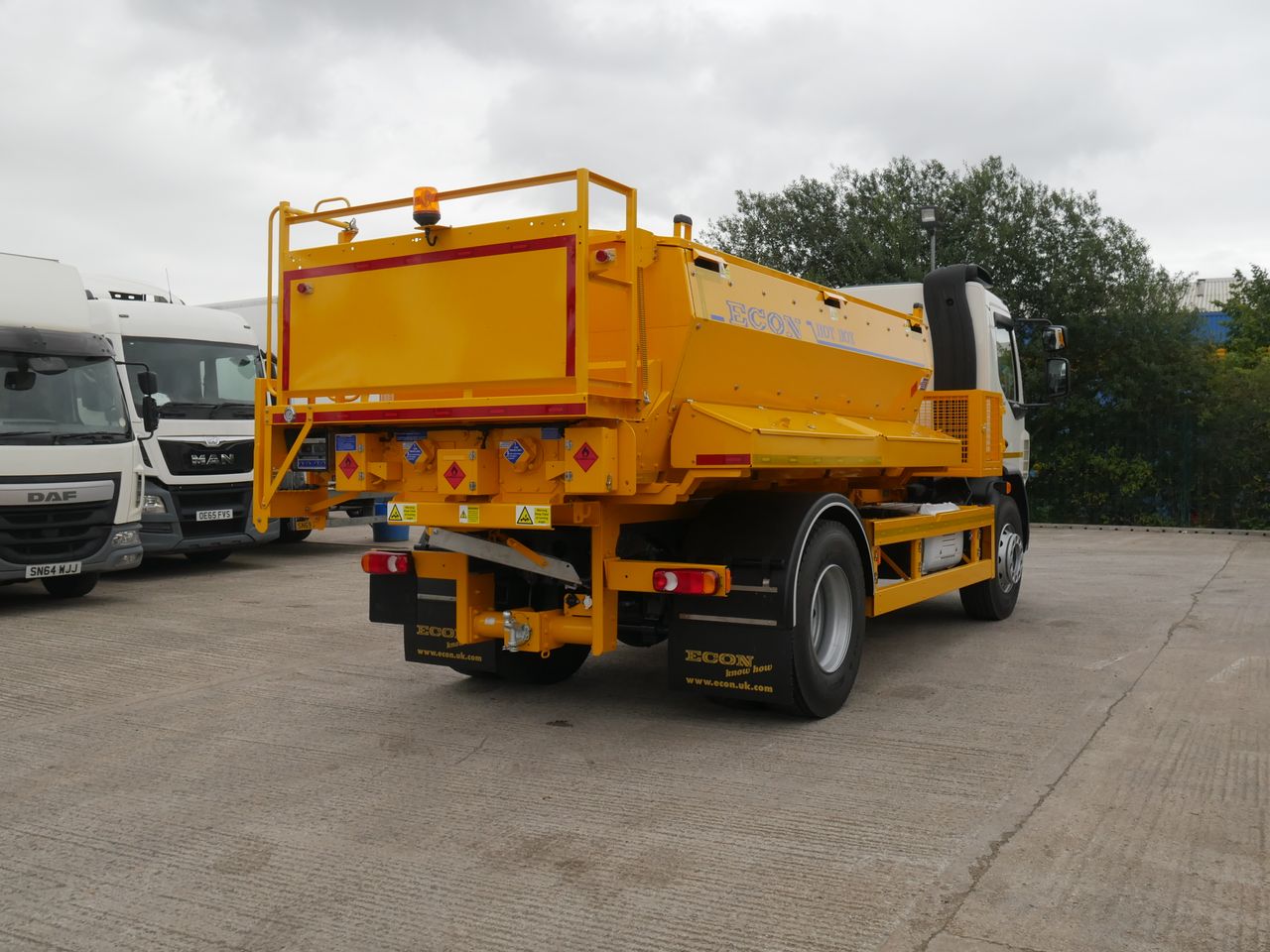2020 DAF LF 290 Hot Box for sale at MV Commercial