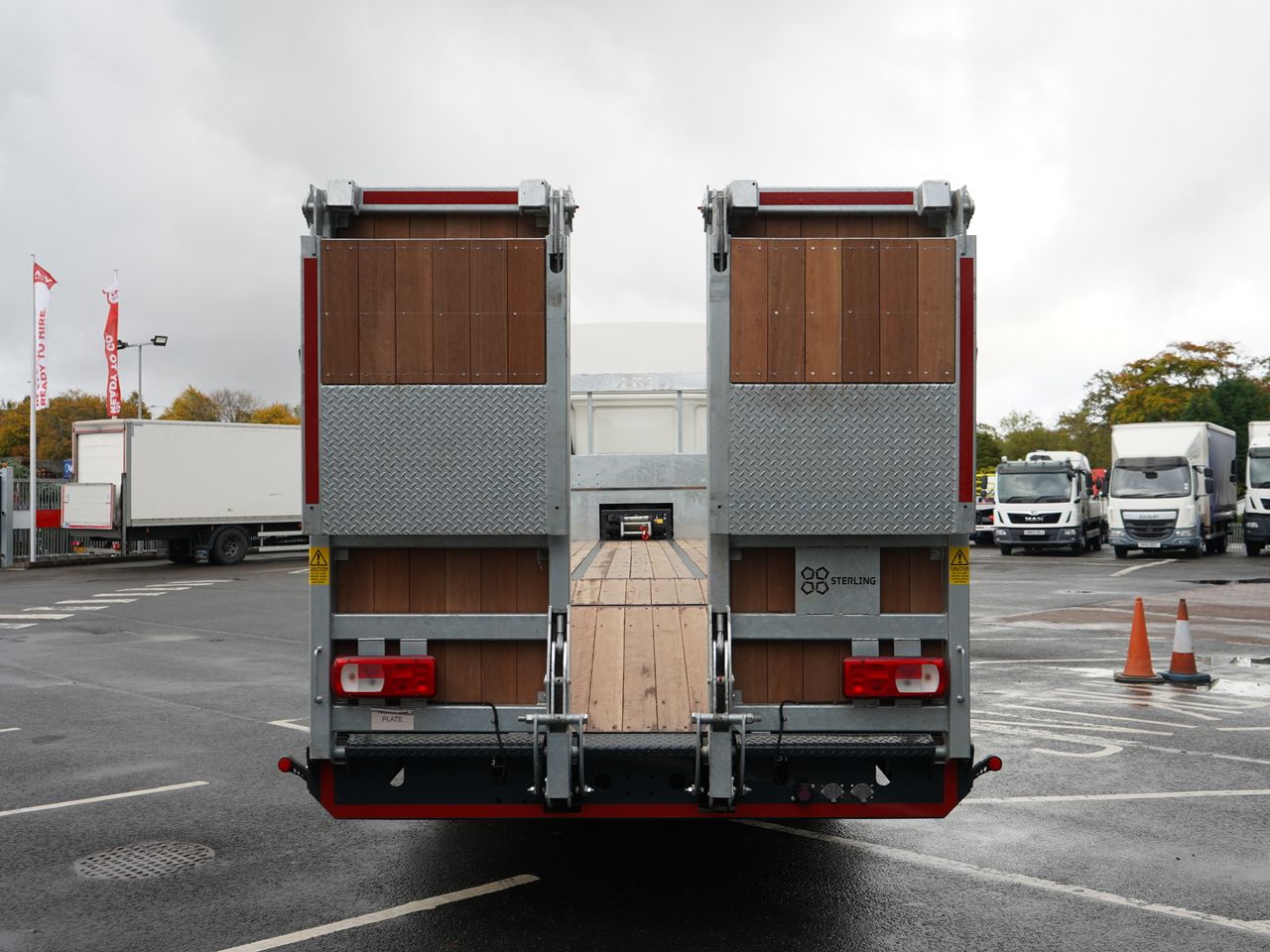 2021 DAF CF 450 Beavertail for sale at MV Commercial