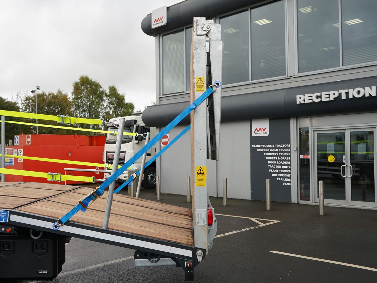 2021 DAF CF 450 Beavertail for sale at MV Commercial