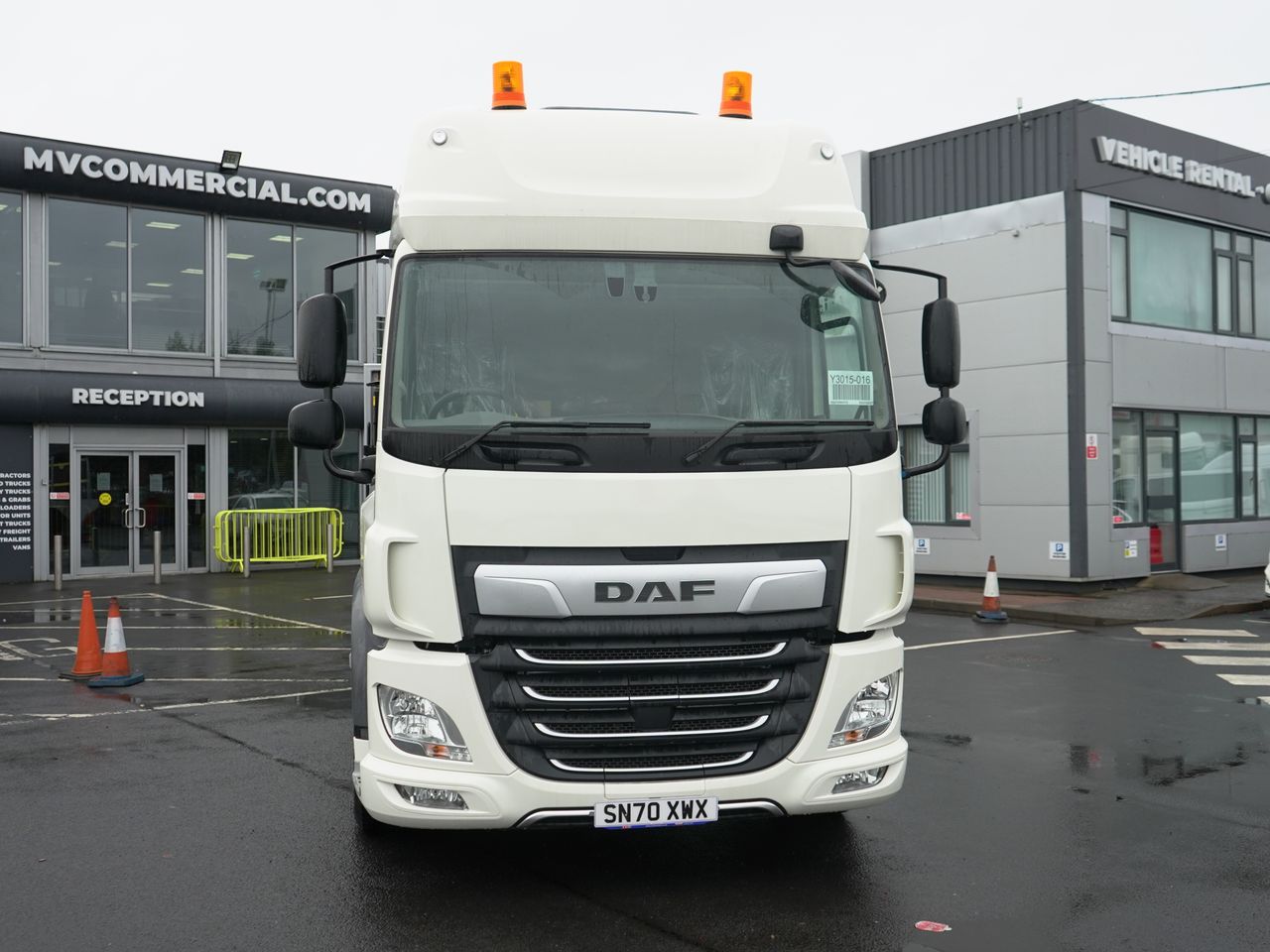 2021 DAF CF 450 Flatbed for sale at MV Commercial