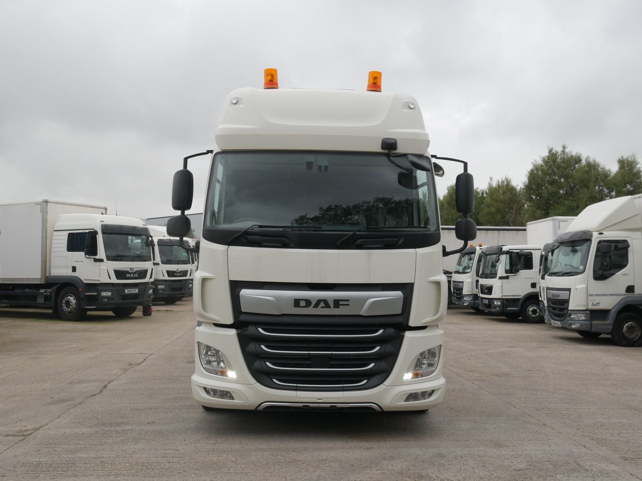 2021 DAF CF 410 Cabin Spec for sale at MV Commercial