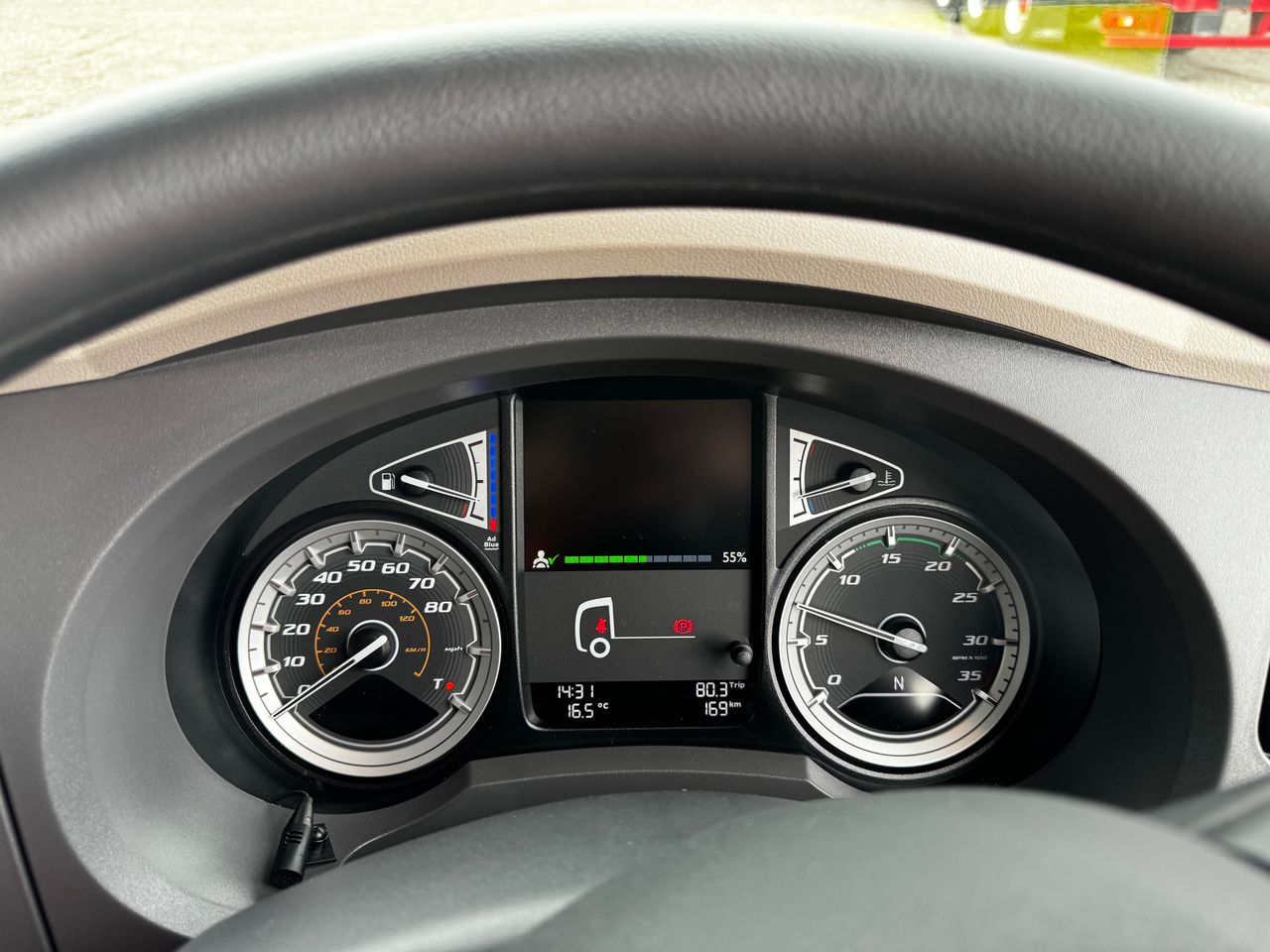 DAF LF 290 Flatbed for sale at MV Commercial