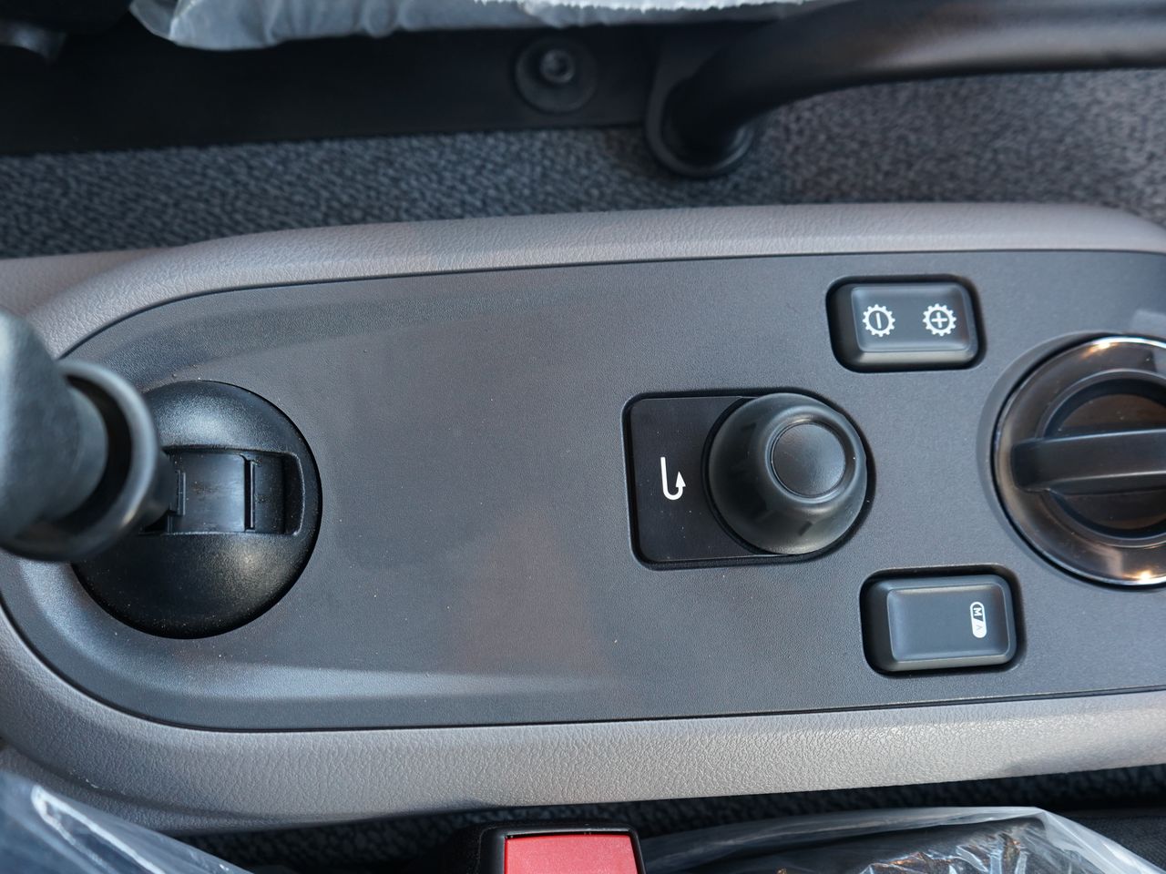 2022 DAF LF 230 Beavertail for sale at MV Commercial