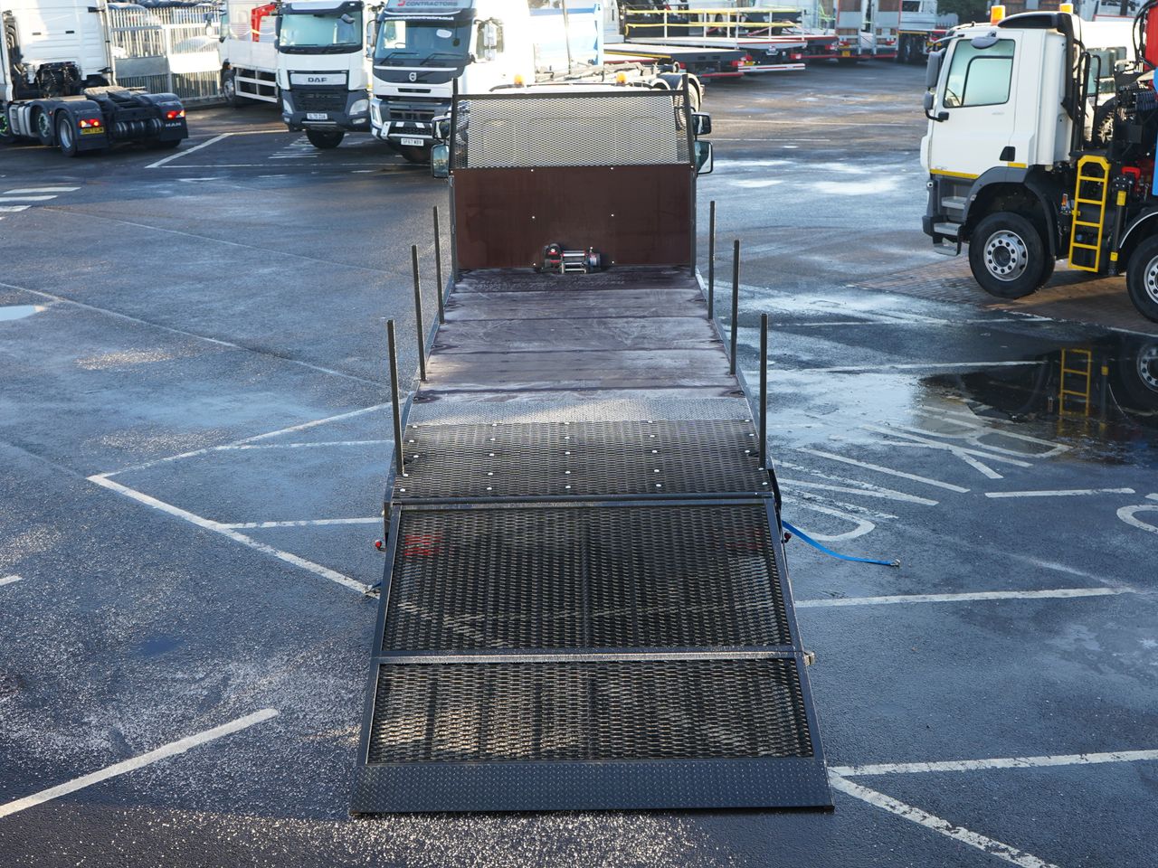 2022 DAF LF 230 Beavertail for sale at MV Commercial