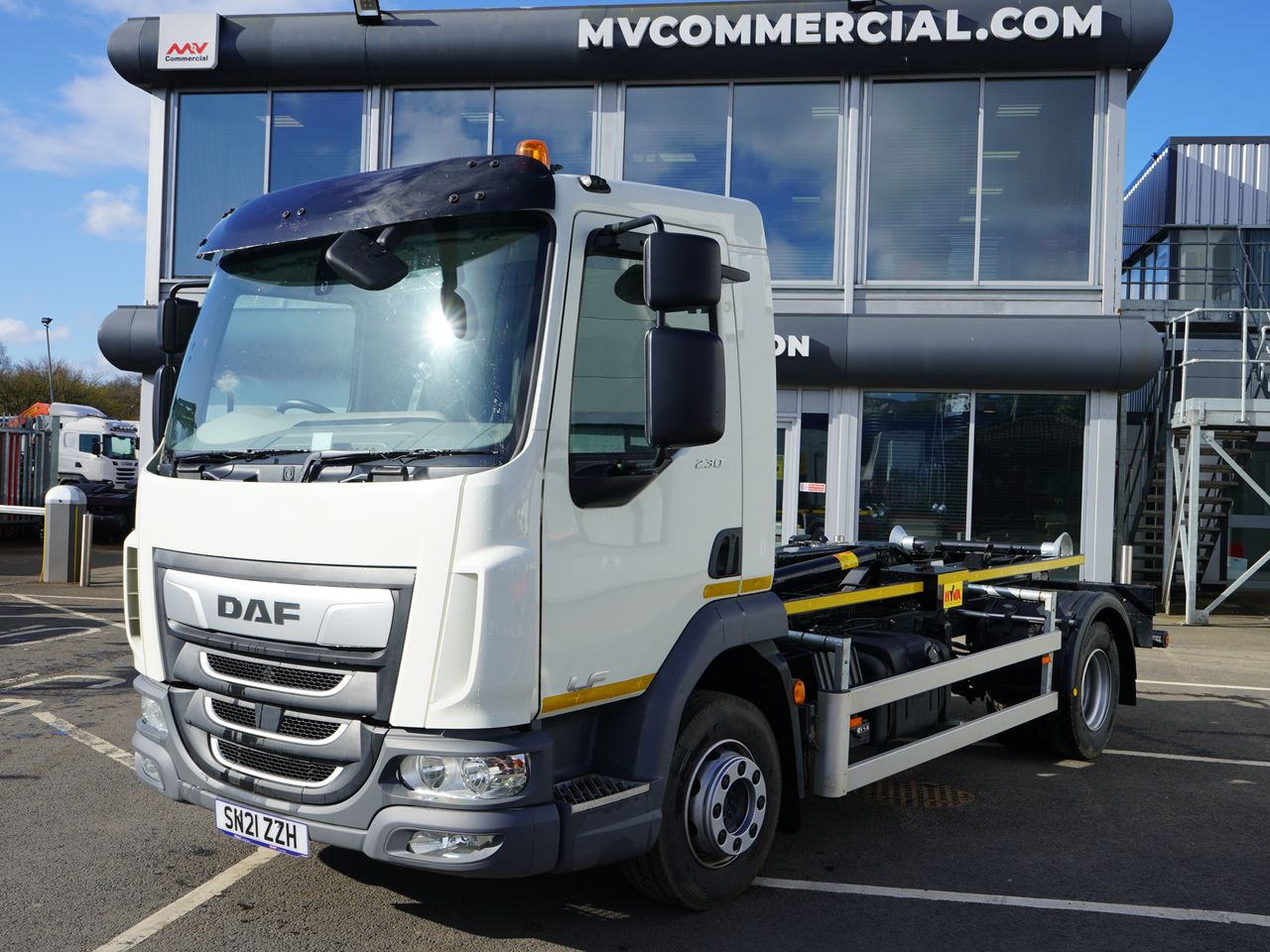 Ready to go DAF LF 230, Hook Loader, 230, 12 Tonne, Day Cab, Automatic, 360° Rotating Beacons, 3 Seats in Cab, Access Ladder, Air Conditioning, Cab Sunvisor , , -, - | for sale at MV Commercial, the UKs leading Truck, Trailers and Van supplier. (SN21ZZH 62839)