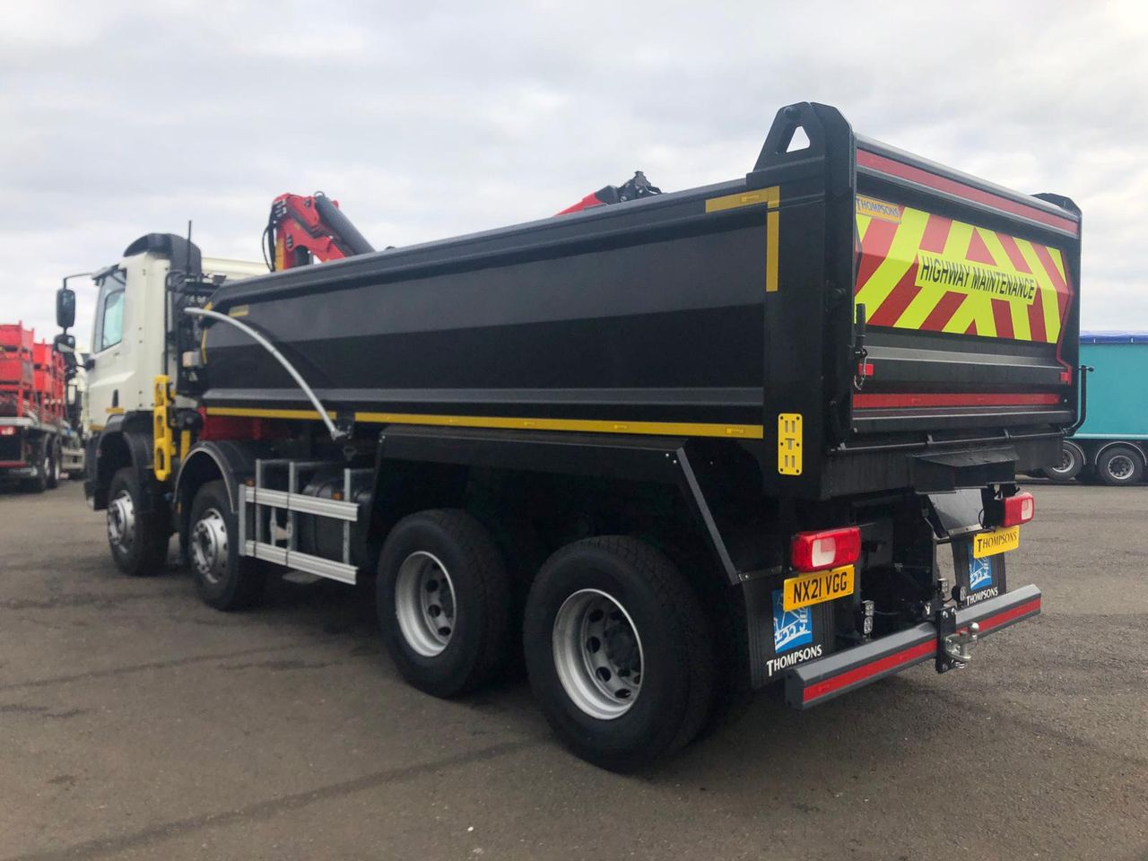 Ready to go DAF CF 450, Tipper Grab, 450, 32 Tonne, Day Cab, Automatic, AdBlue Tank - 45 Litre, Air Conditioning, Bumper Mounted Fog Lights, Cab Sunvisor , Cruise Control, , Palfinger Epsilon, Epsilon M125L | for sale at MV Commercial, the UKs leading Truck, Trailers and Van supplier. (NX21VGG 64292)