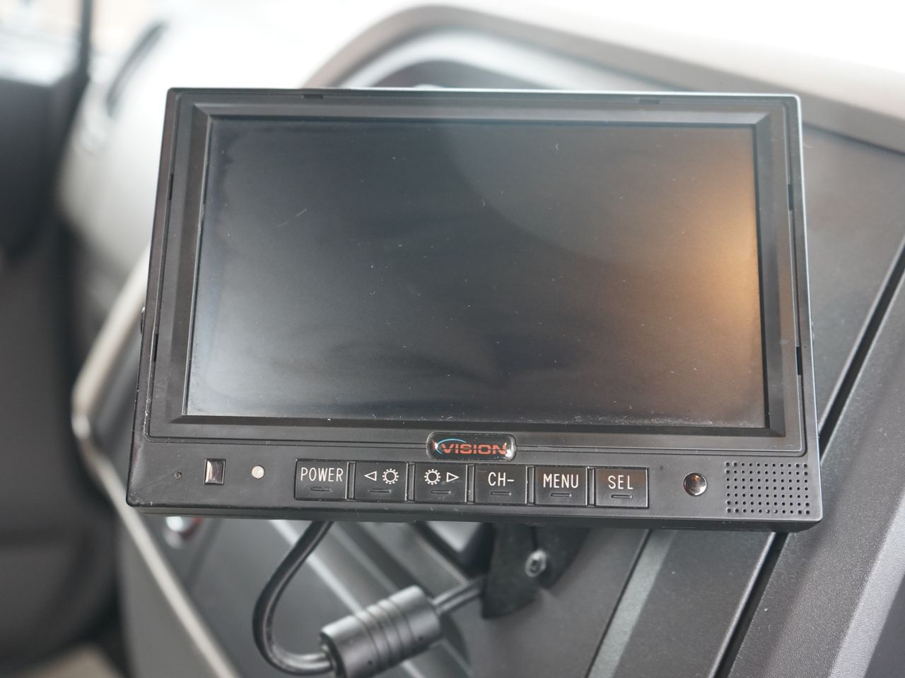 Ready to go DAF LF 290, Dropside, 290, 18 Tonne, Day Cab, Automatic, Rear Window in Cab, Radio, Air Conditioning, Reversing Camera, Camera System, , Palfinger, PK 19001 SLD 5 B | for sale at MV Commercial, the UKs leading Truck, Trailers and Van supplier. (SN20XUC 648159)