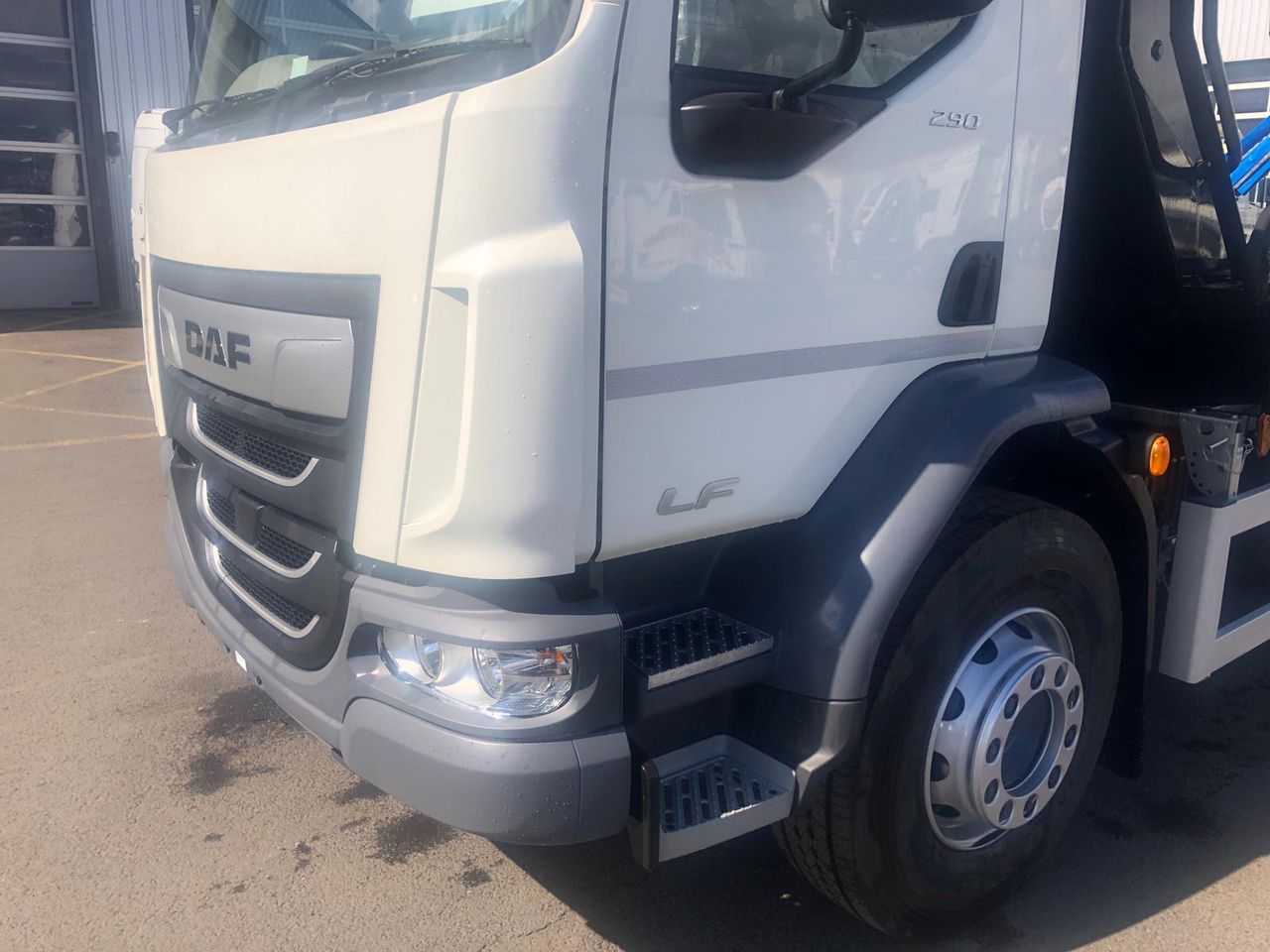 2021 DAF LF 290 Skip Loader for sale at MV Commercial