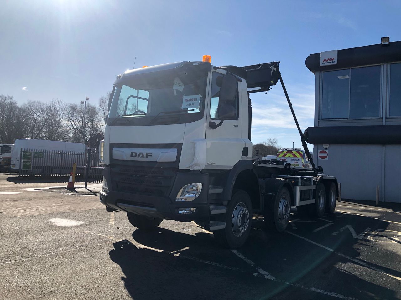 Ready to go DAF CF 450, Hook Loader, 450, 32 Tonne, Day Cab, Automatic, 360° Rotating Beacons, Adaptive Cruise Control, AdBlue Tank - 45 Litre, Air Conditioning, Armrest - Driver Seat Only, , -, - | for sale at MV Commercial, the UKs leading Truck, Trailers and Van supplier. (SM22CKF 70273)