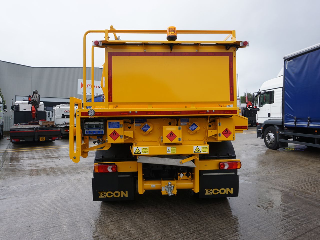2021 DAF LF 290 Hot Box for sale at MV Commercial