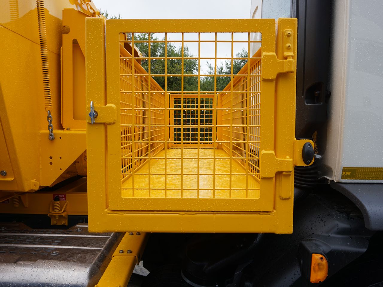 2021 DAF LF 290 Hot Box for sale at MV Commercial