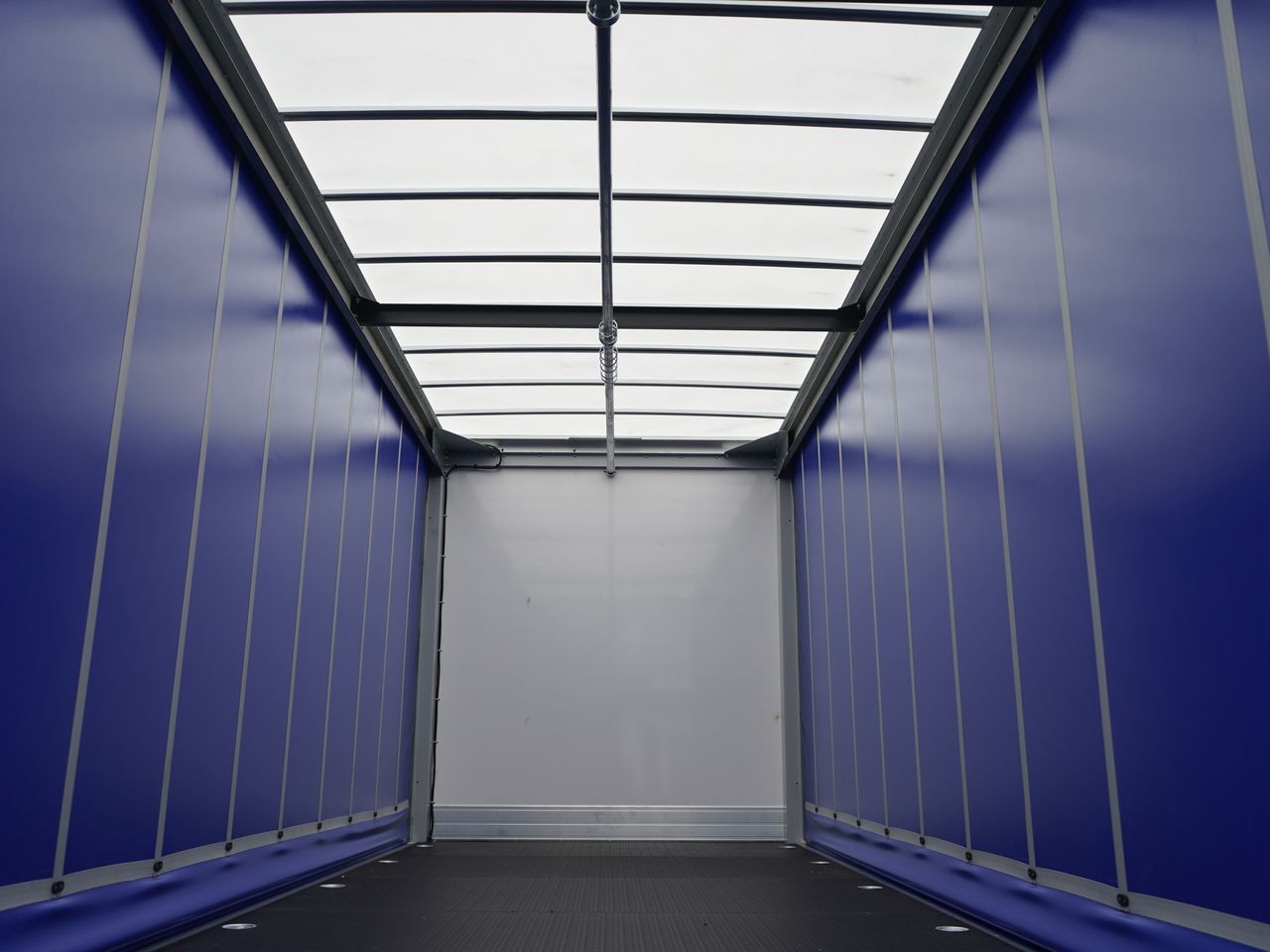 2024 DAF XB290 Curtainsider for sale at MV Commercial