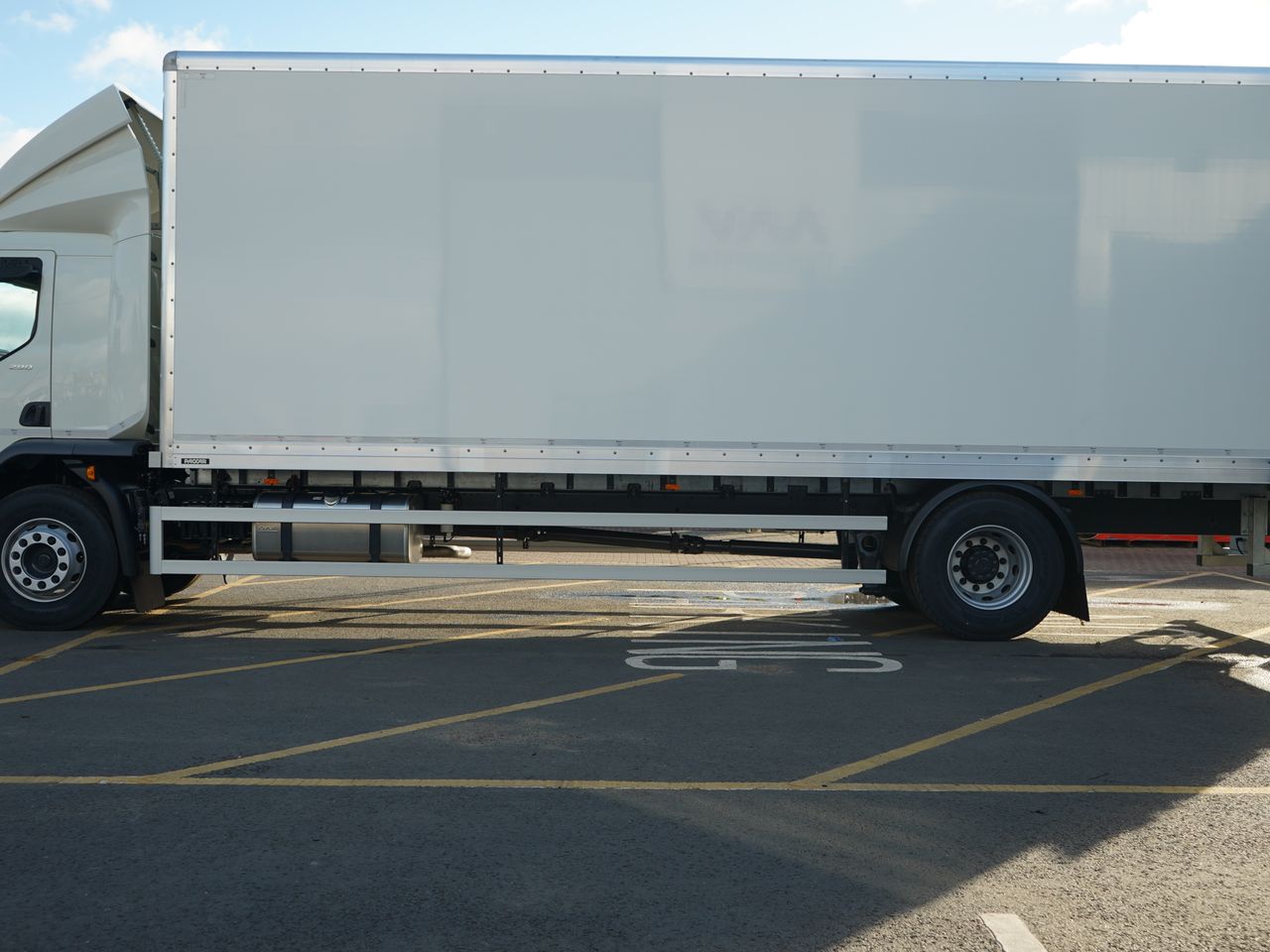 2021 DAF LF 290 Box for sale at MV Commercial