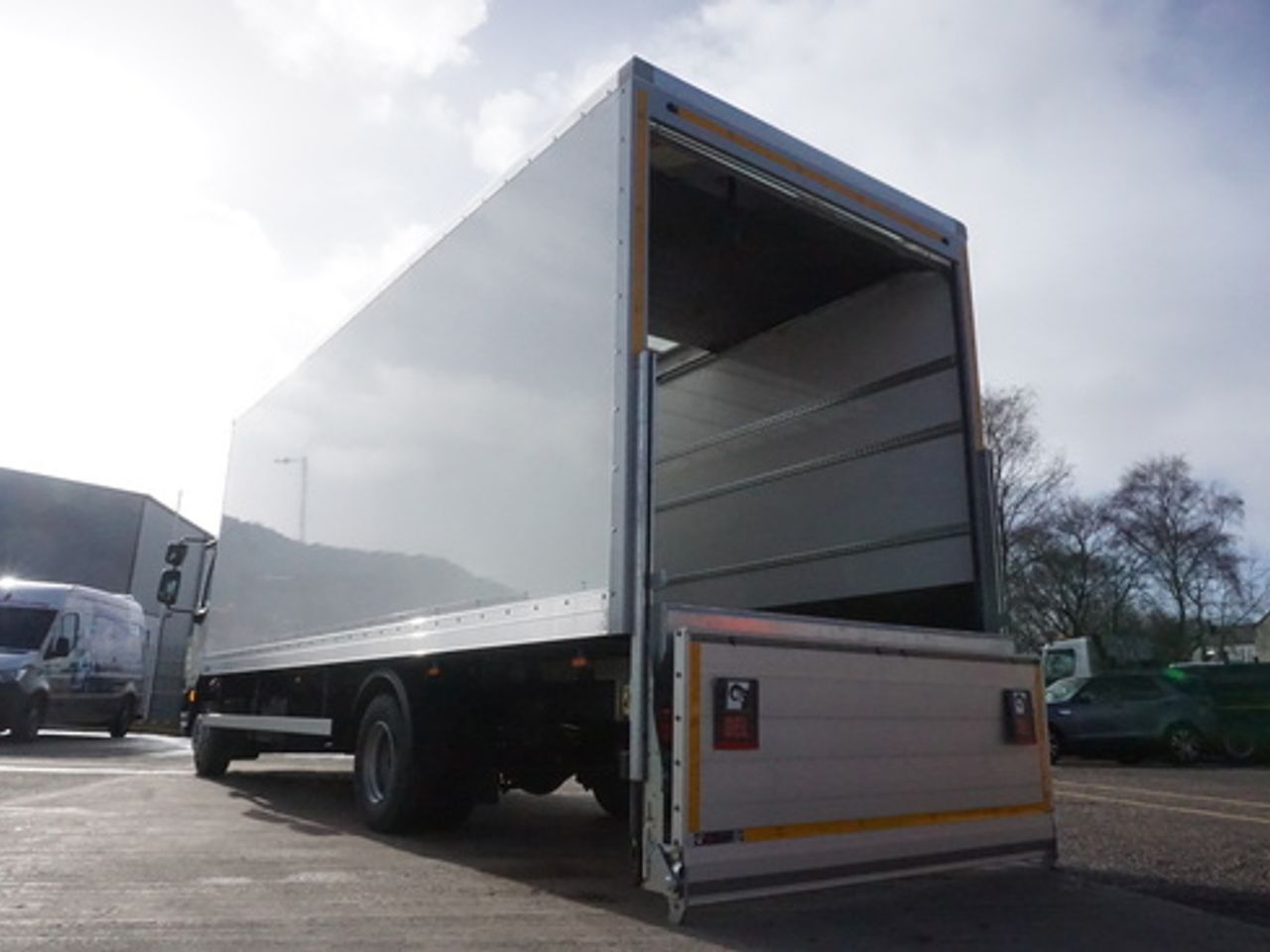 Ready to go DAF LF 180, Box, 180, 10 Tonne, Day Cab, Automatic, 3 Seats in Cab, Adaptive Cruise Control, Advanced Emergency Braking System (AEBS), Air Conditioning, Air Kit, , -, - | for sale at MV Commercial, the UKs leading Truck, Trailers and Van supplier. (SN22XYG 80367)