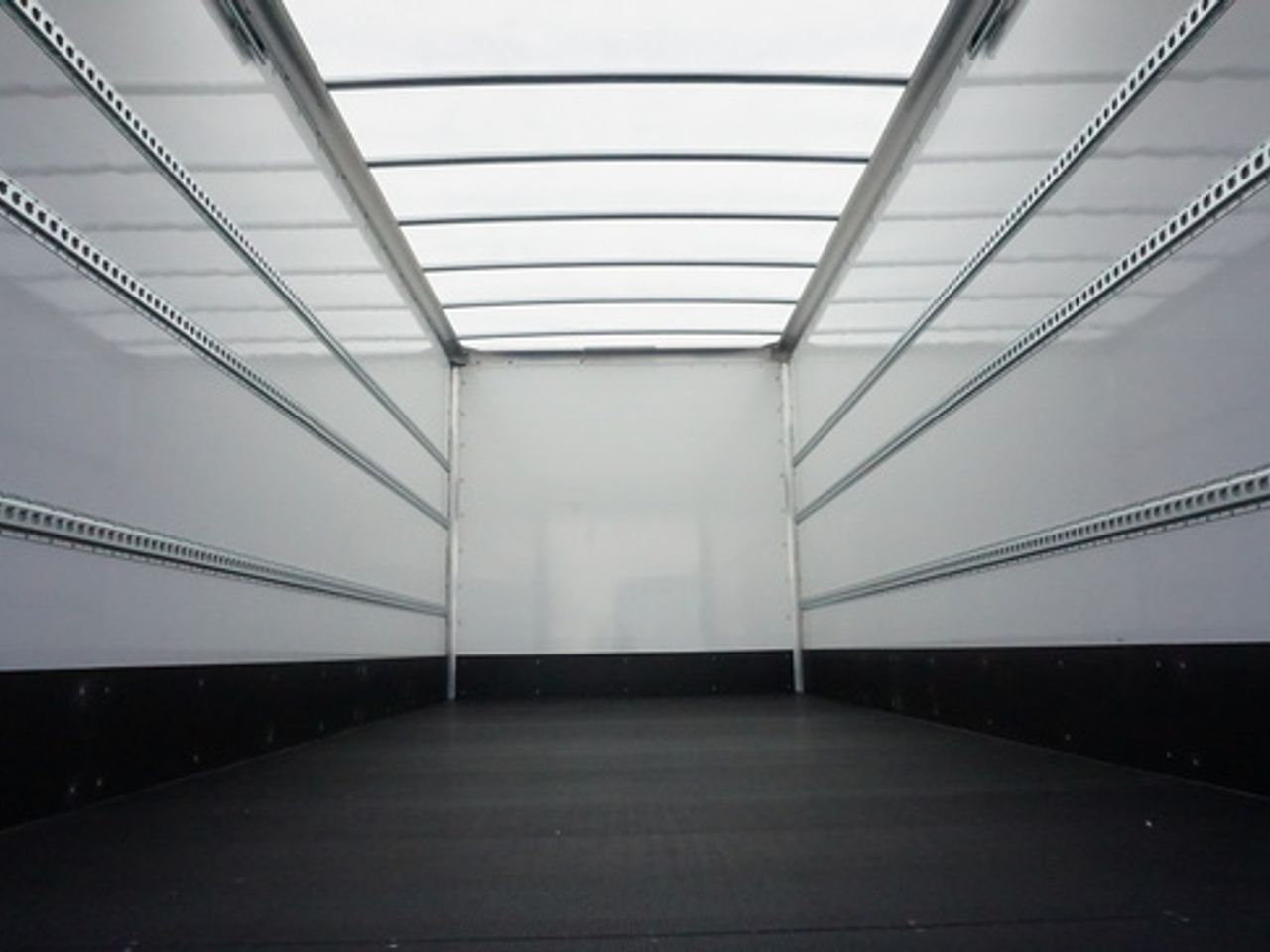 2022 DAF LF 180 Box for sale at MV Commercial