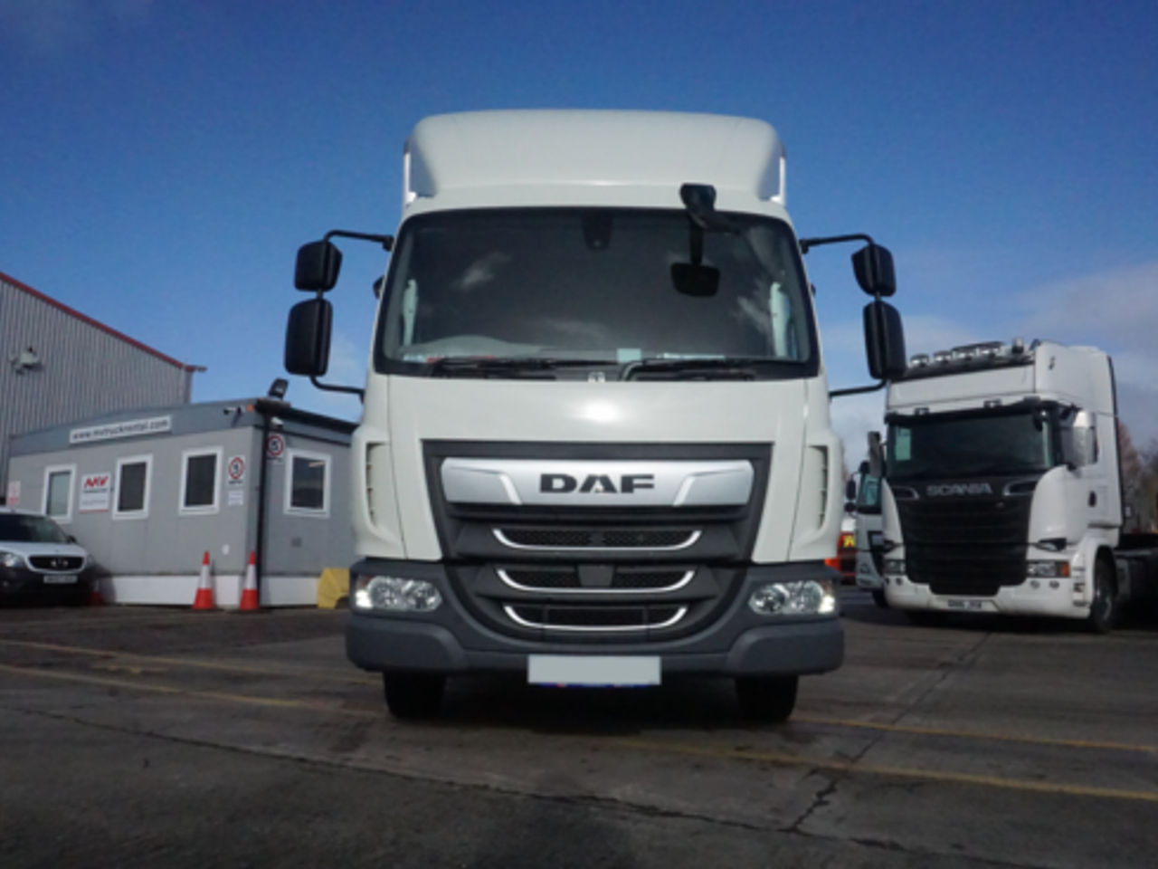 2022 DAF LF 180 Box for sale at MV Commercial