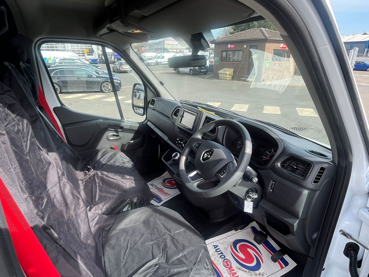 2022 Renault Master Box for sale at MV Commercial