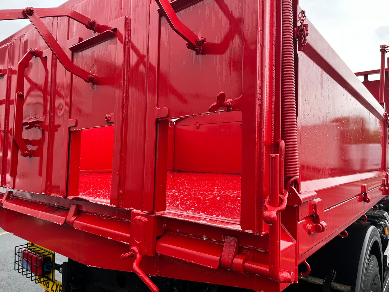 Ready to go MAN TGM 18.250, Tipper, 250, 18 Tonne, Day Cab, Manual, Chrome Mirror Covers, Vertical Exhaust, Rear Light Guards, Beacon Bar, Full Height Headboard, , -, - | for sale at MV Commercial, the UKs leading Truck, Trailers and Van supplier. (SL68ZXF 83576)
