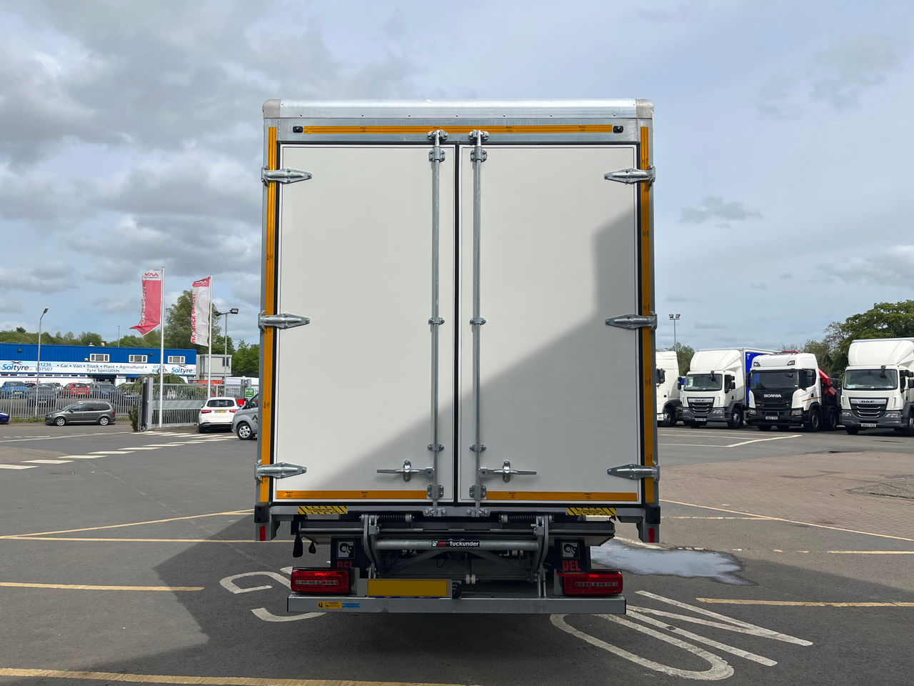 Ready to go DAF LF 180, Curtainsider, 180, 10 Tonne, Day Cab, Automatic, Cab Sunvisor , Dual Passenger Seat, Electric Mirrors, Electric Windows, Fog Lamp, , -, - | for sale at MV Commercial, the UKs leading Truck, Trailers and Van supplier. (SL22CLY 83948)