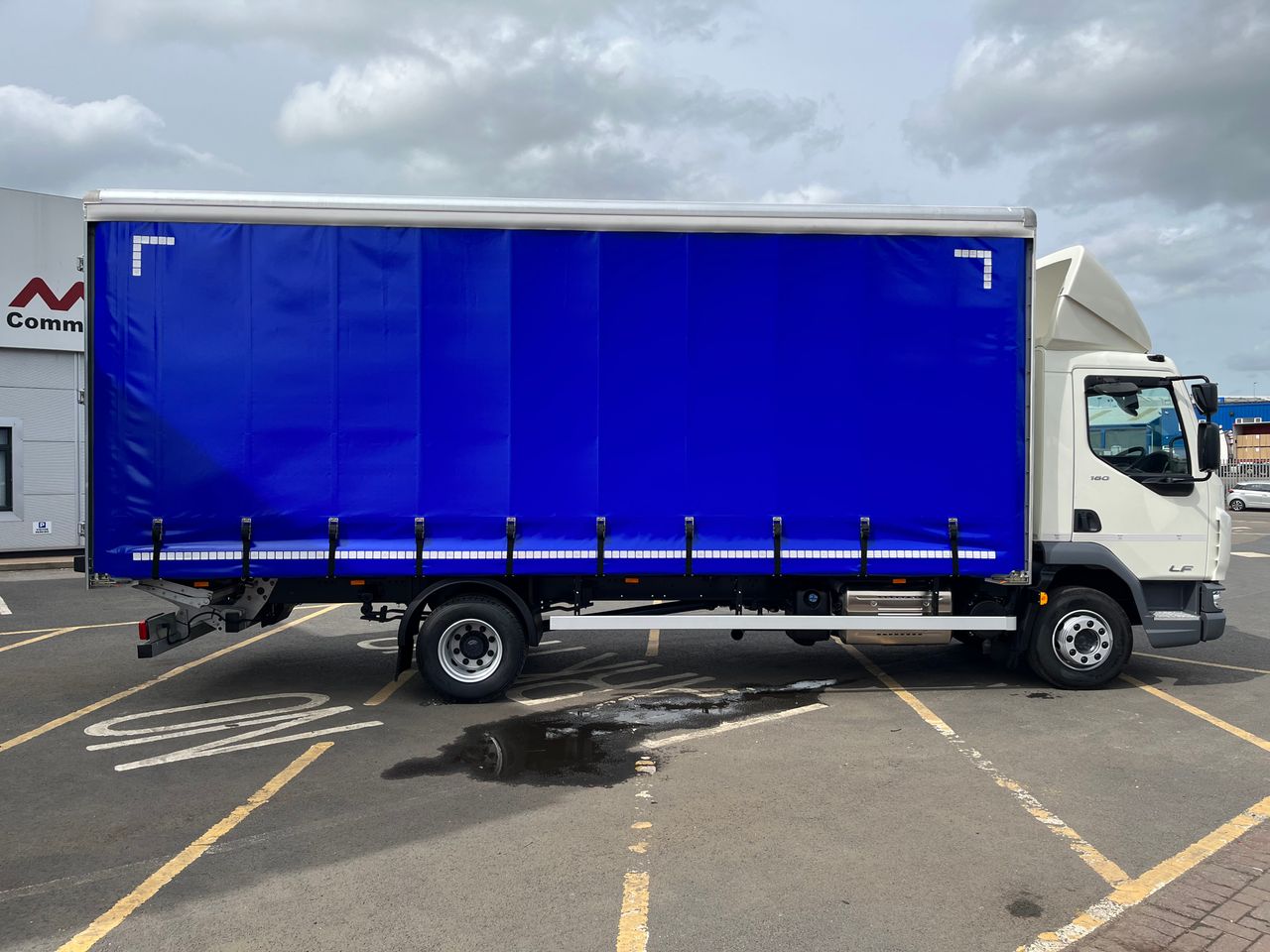 Ready to go DAF LF 180, Curtainsider, 180, 10 Tonne, Day Cab, Automatic, Cab Sunvisor , Dual Passenger Seat, Electric Mirrors, Electric Windows, Fog Lamp, , -, - | for sale at MV Commercial, the UKs leading Truck, Trailers and Van supplier. (SL22CLY 83957)