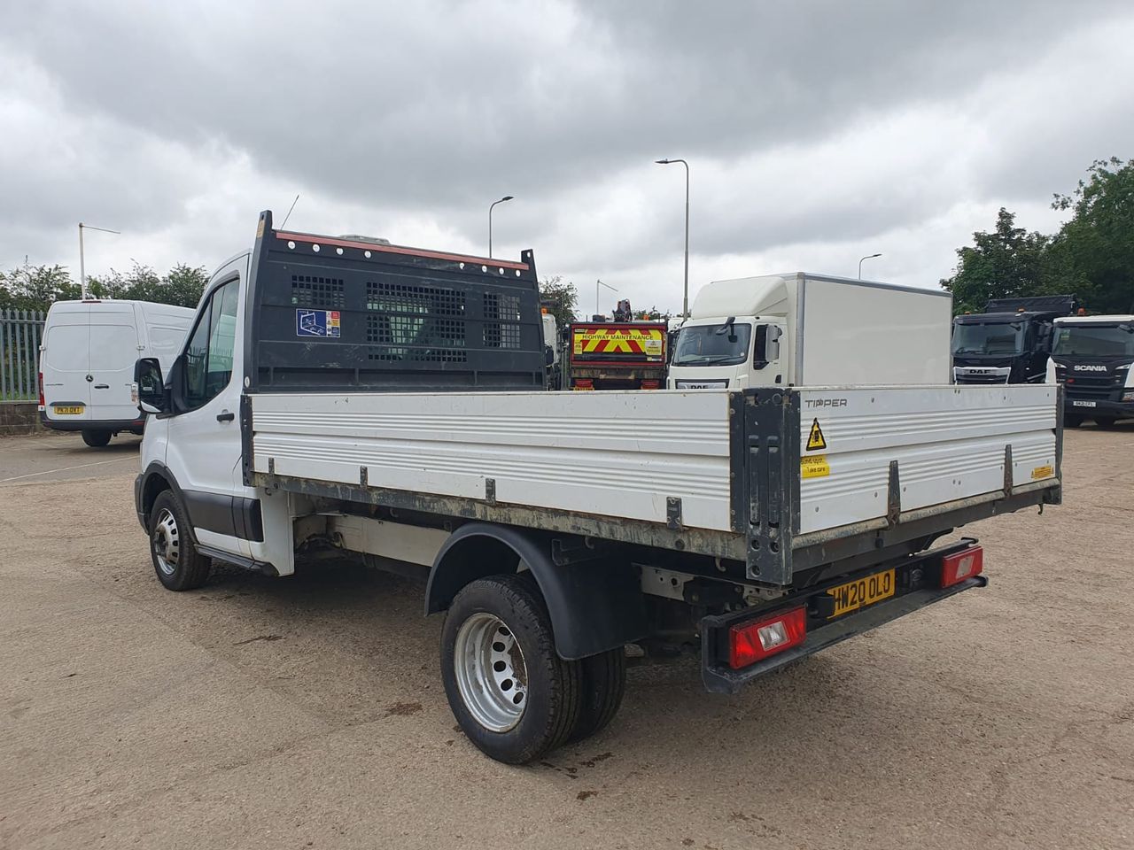 Ready to go Ford TRANSIT 350 L2 DIESEL RWD (2019) 2.0 EcoBlue 130ps , Tipper, 130, Under 3.5 Tonne, Single Cab, Manual, Electric Windows, Touchscreen Display, Beacon Bar, Full Height Headboard, Triple dropside , , -, - | for sale at MV Commercial, the UKs leading Truck, Trailers and Van supplier. (HW20OLO 845632)