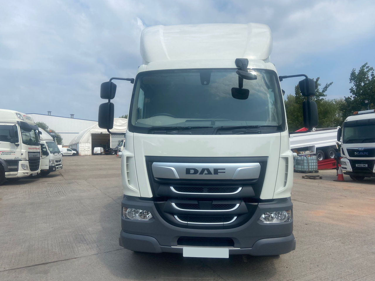 2022 DAF LF 290 Curtainsider for sale at MV Commercial