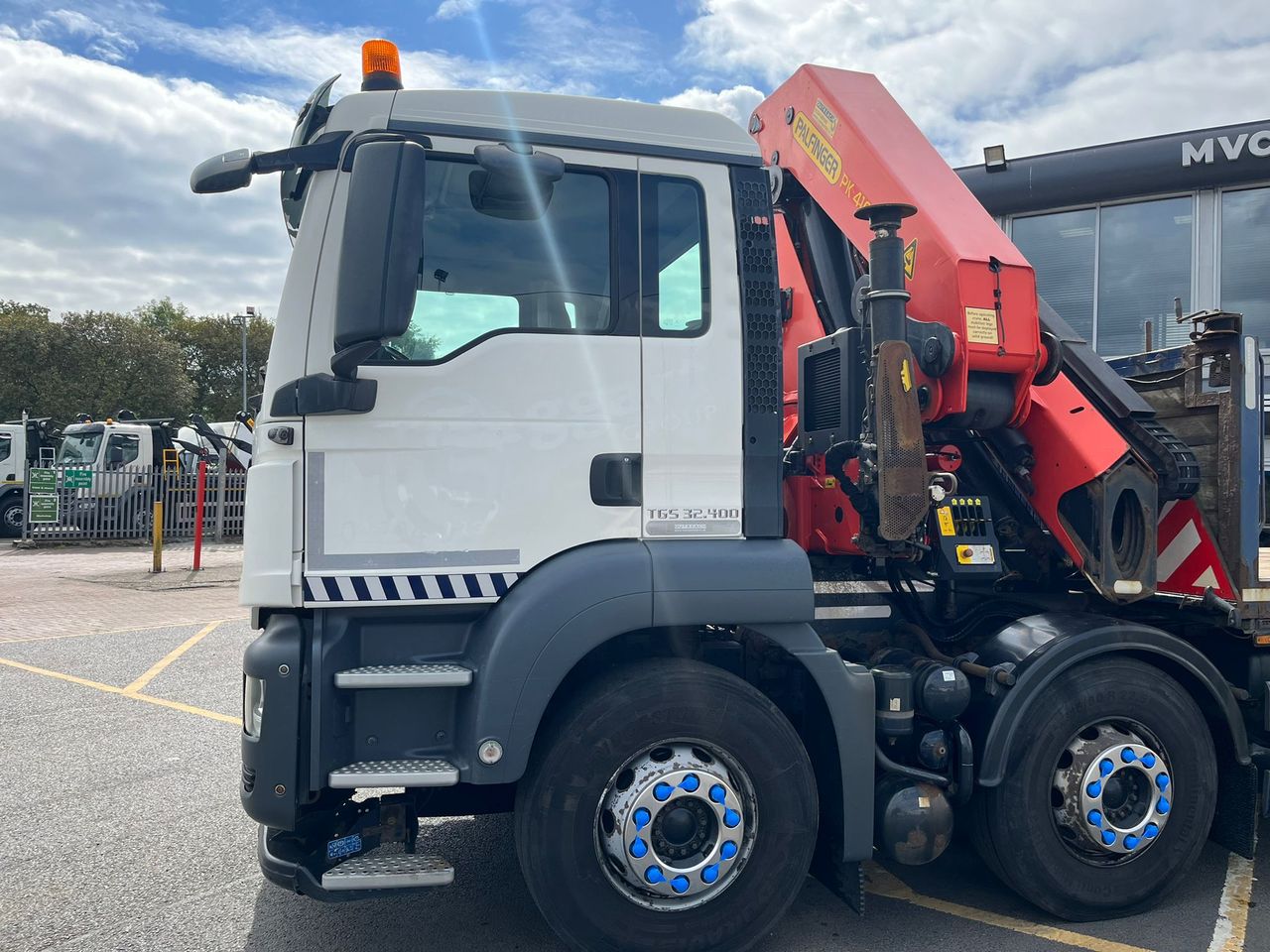Ready to go MAN TGS 32.400, Cabin Spec, 400, 32 Tonne, Day Cab, 16-Speed Manual Gearbox, 6ft Hydraulic Pull Out , Beacons, Fall Arrest System, FORS - Gold Kit fitted, Front Strobes, , Palfinger, - | for sale at MV Commercial, the UKs leading Truck, Trailers and Van supplier. (SJ15DBV 89206)