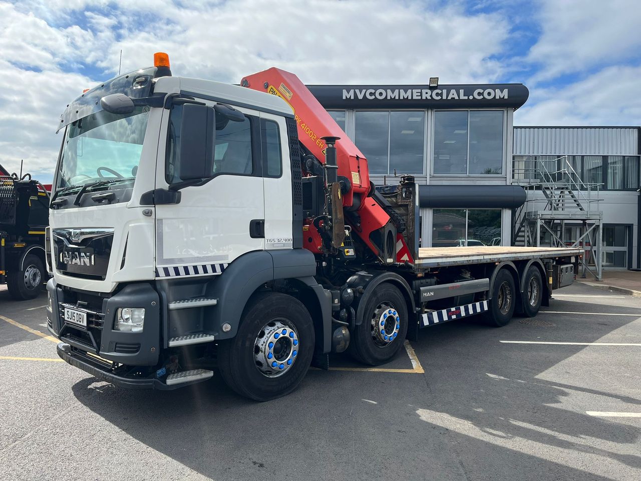 Ready to go MAN TGS 32.400, Cabin Spec, 400, 32 Tonne, Day Cab, 16-Speed Manual Gearbox, 6ft Hydraulic Pull Out , Beacons, Fall Arrest System, FORS - Gold Kit fitted, Front Strobes, , Palfinger, - | for sale at MV Commercial, the UKs leading Truck, Trailers and Van supplier. (SJ15DBV 89209)