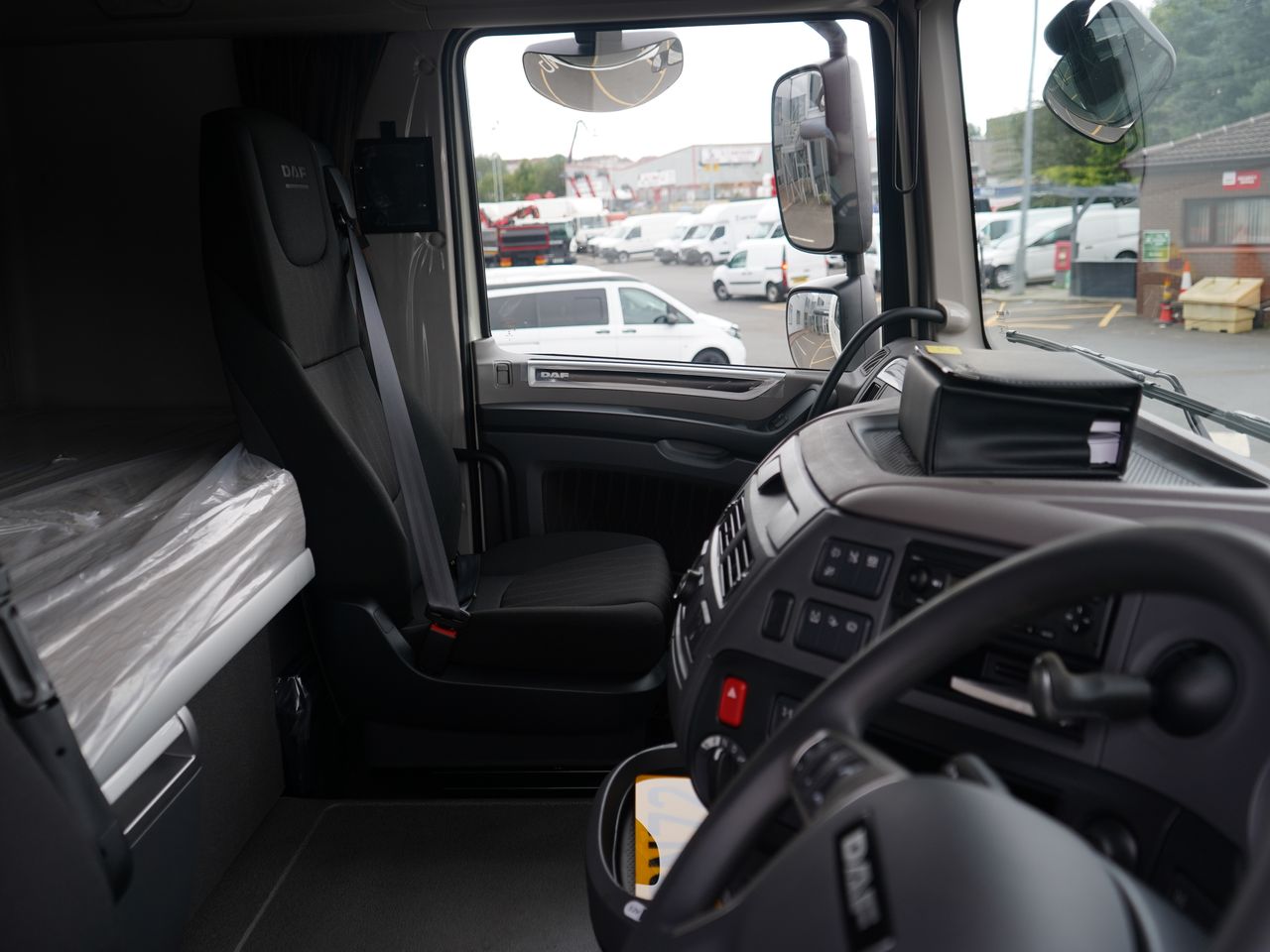 2022 DAF XF 530 Tractor Unit for sale at MV Commercial