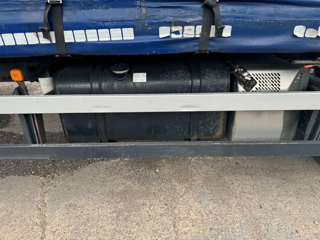 2019 MAN LF 18.290 Curtainsider for sale at MV Commercial