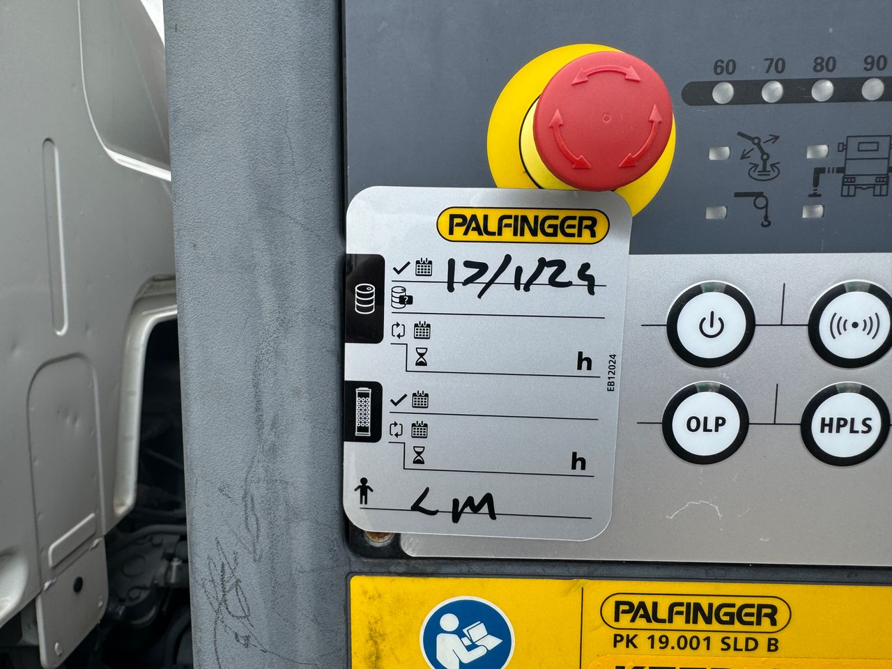 Ready to go DAF LF 290, Dropside, , 18 Tonne, Day Cab, Automatic, Hardwood Flooring, FORS - Gold Kit fitted, Strobe Lights, Storage Cage, Toolbox, , Palfinger, PK19.001 SLD B | for sale at MV Commercial, the UKs leading Truck, Trailers and Van supplier. (SN20XUT 898971)
