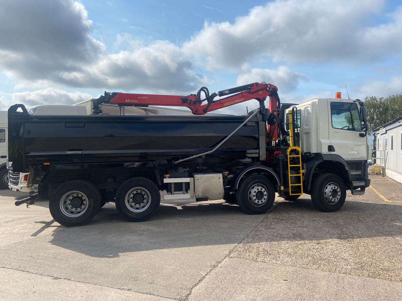 2021 DAF CF 450 Tipper Grab for sale at MV Commercial