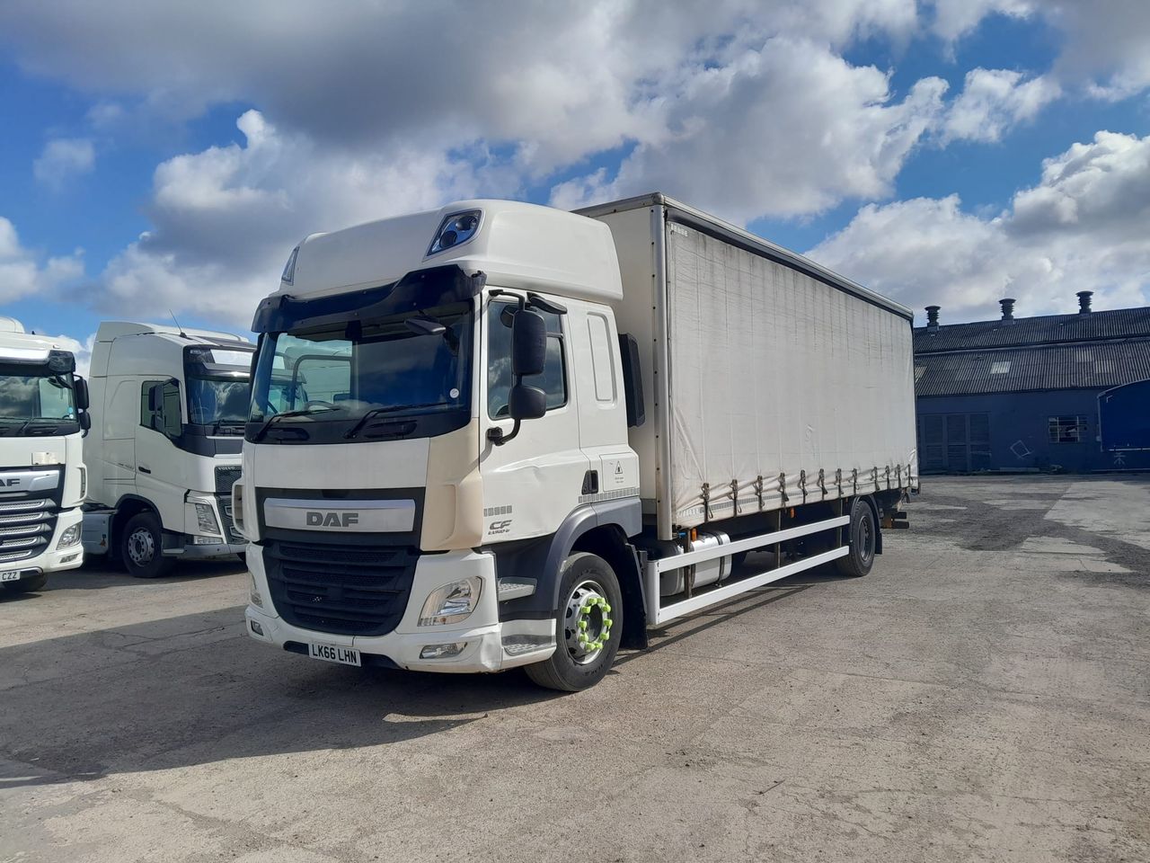 2016 DAF CF 310 Curtainsider for sale at MV Commercial