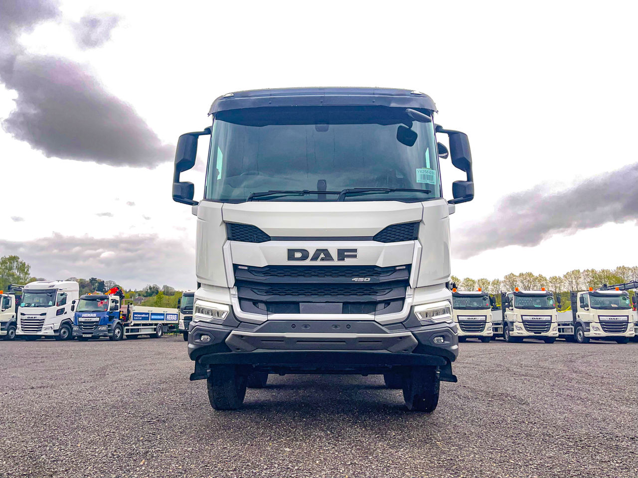 2025 DAF FAN XD450 Tipper for sale at MV Commercial
