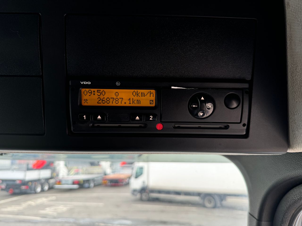 2016 Mercedes-Benz Arocs 3240 Tipper Grab for sale at MV Commercial