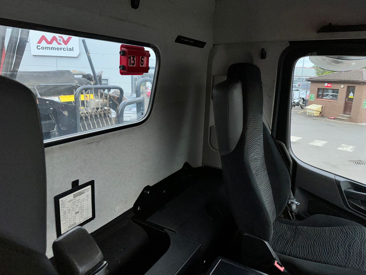 2016 Mercedes-Benz Arocs 3240 Tipper Grab for sale at MV Commercial